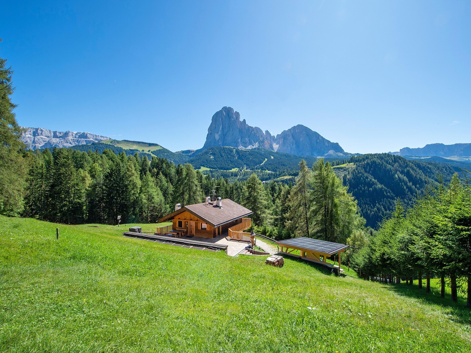 Apartments Chalet Aghel S.Crestina Gherdëina/Santa Cristina Val Gardana 1 suedtirol.info