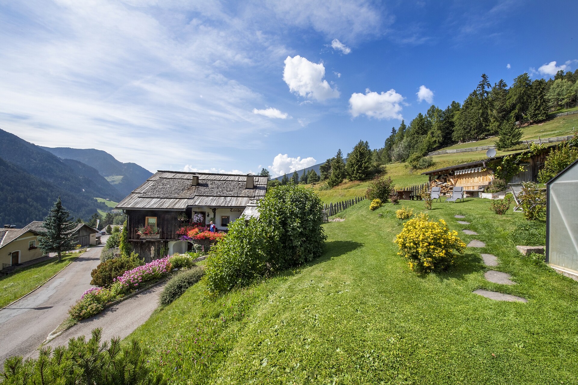Traditional Apartment Trebe