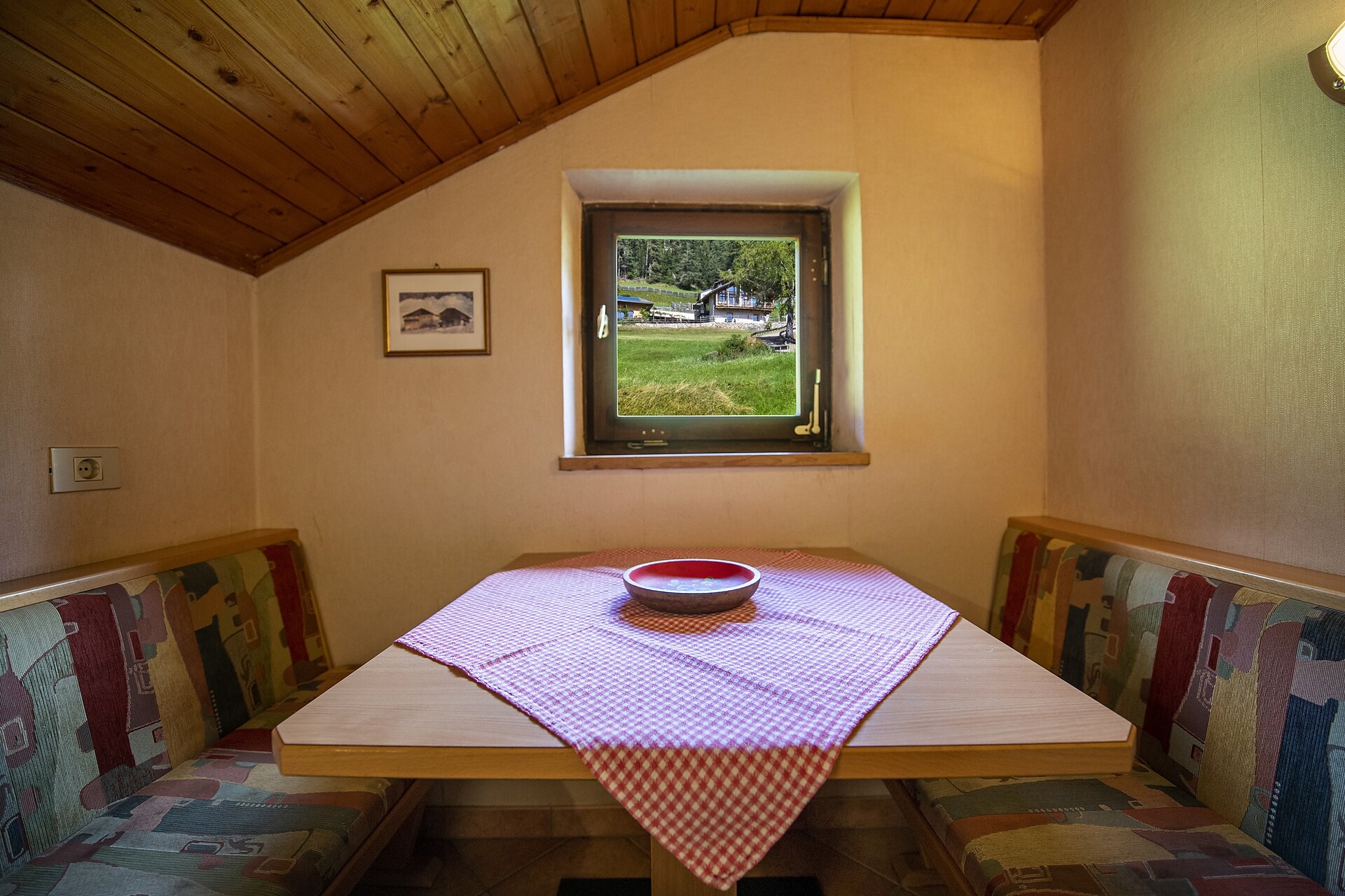 Traditional Apartment Trebe
