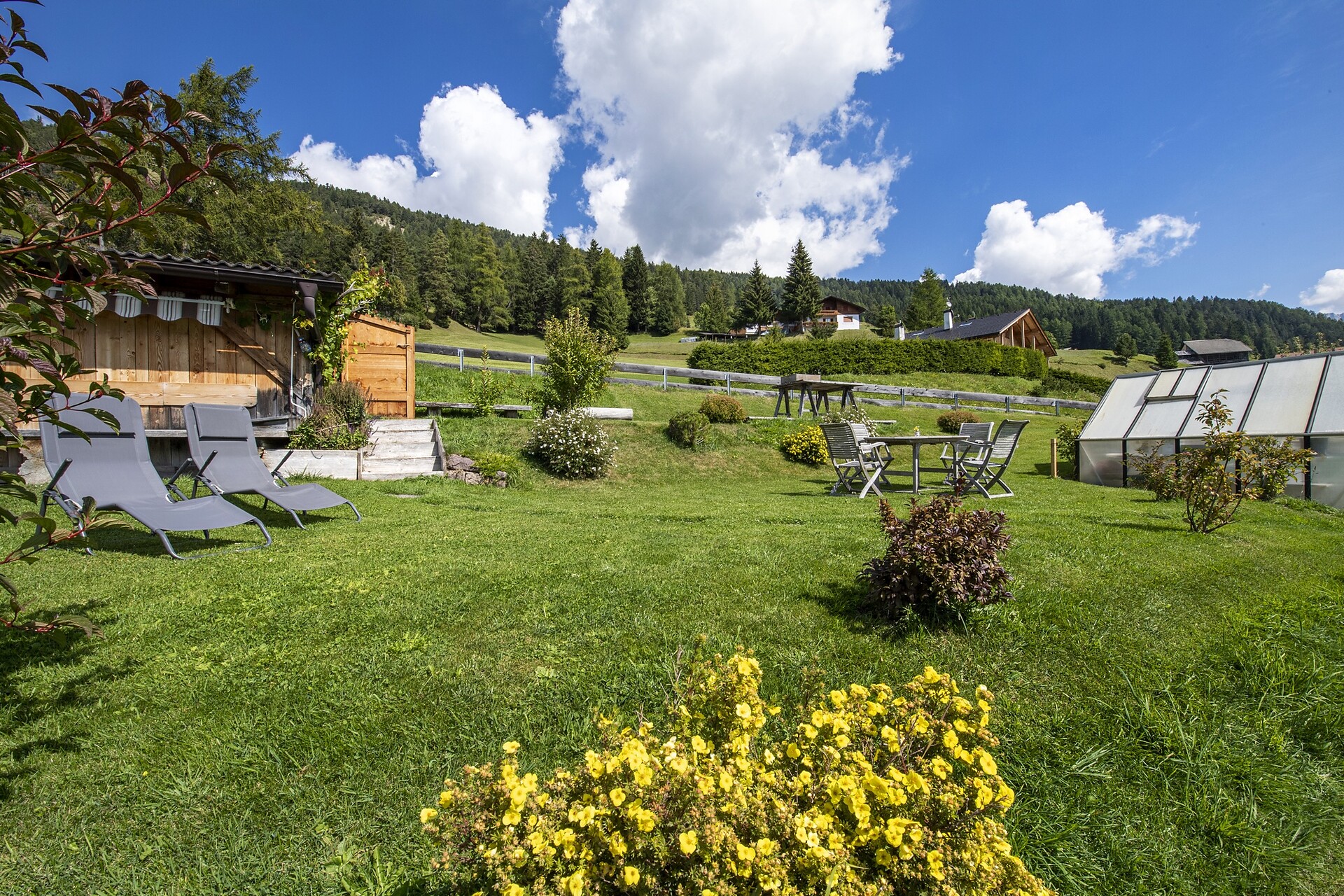Traditional Apartment Trebe