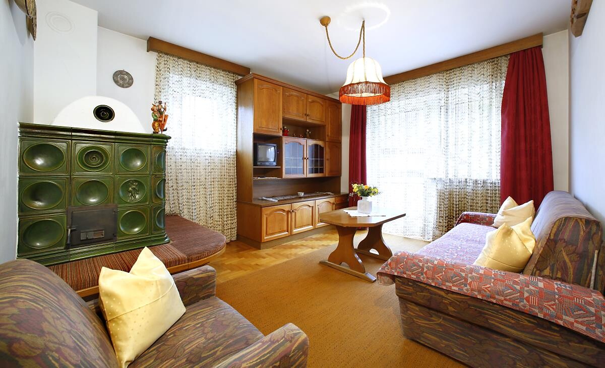Living room 1