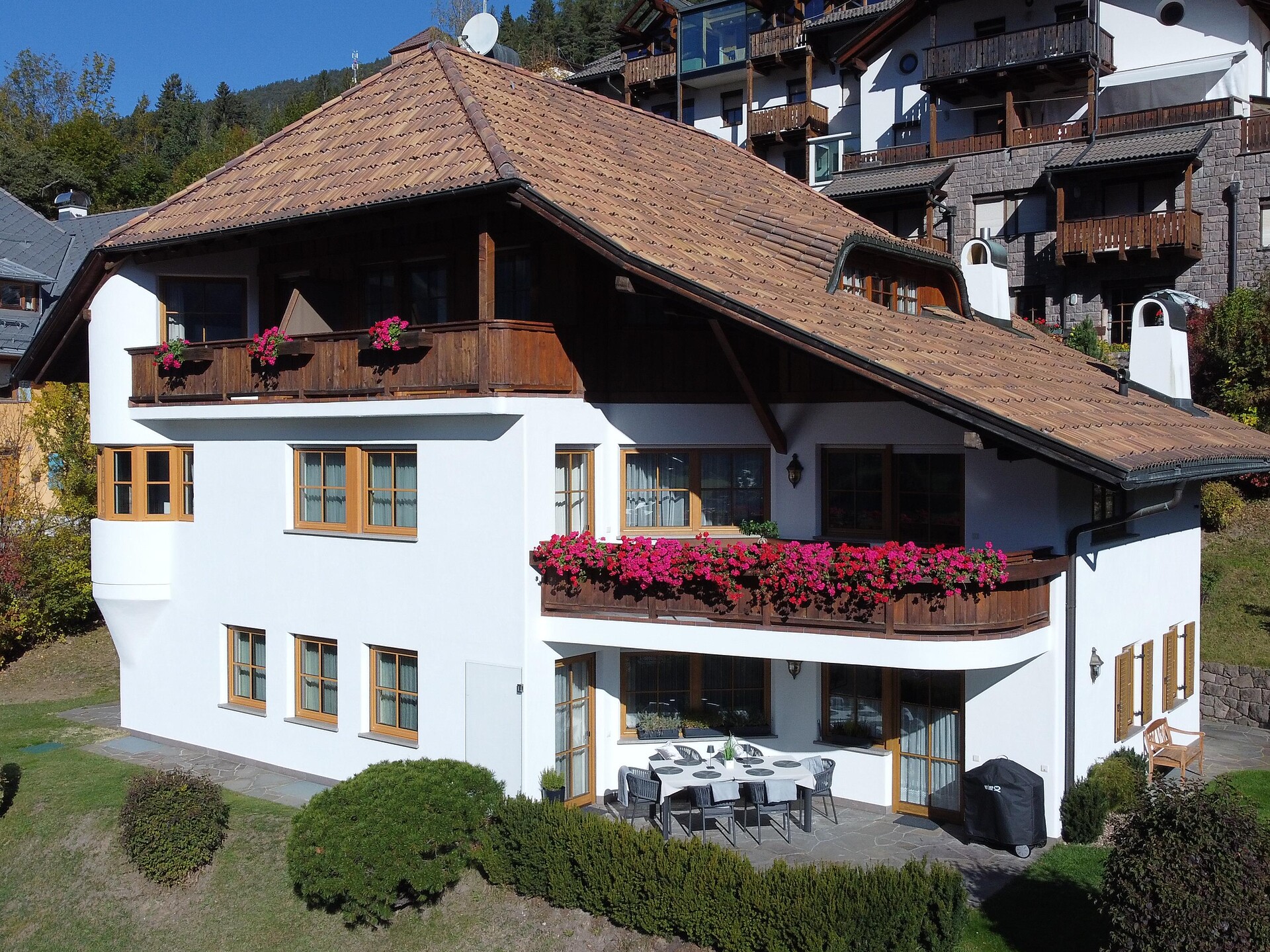 Apartments Alma