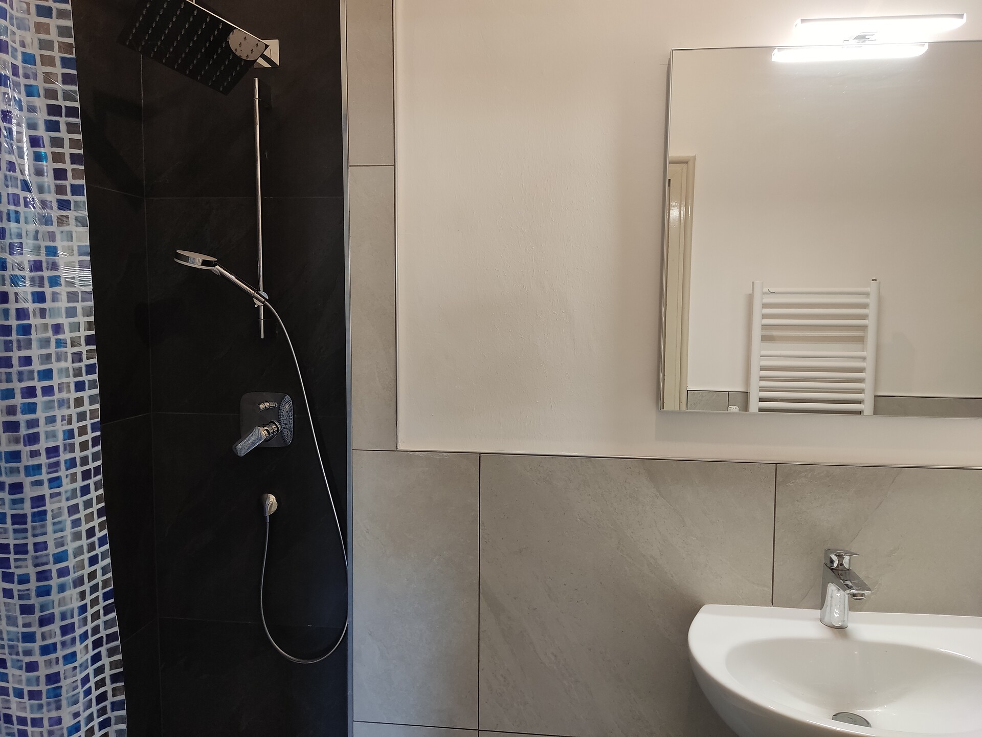 Apartment Viktoria BZ_2022