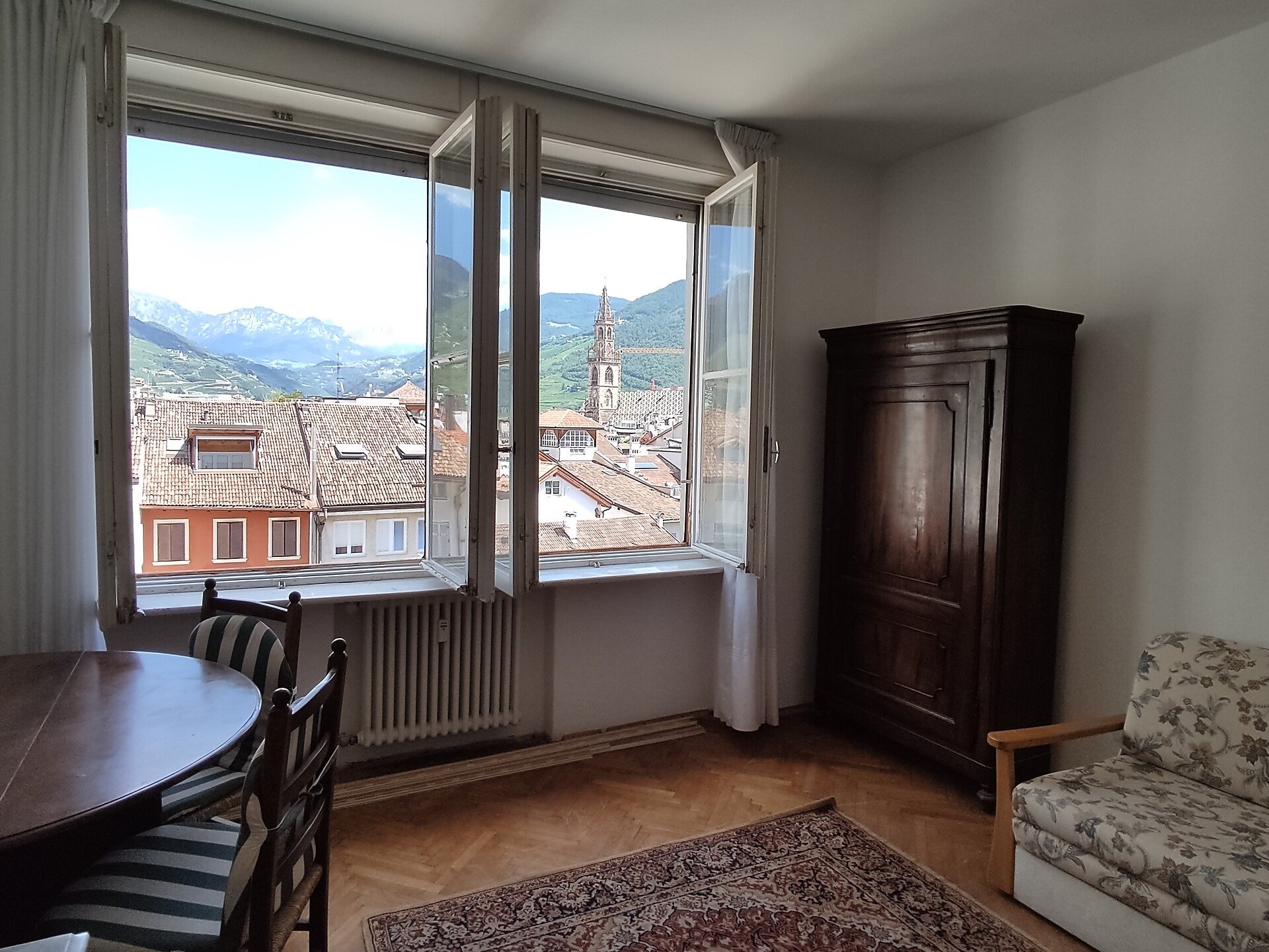Apartment Viktoria BZ