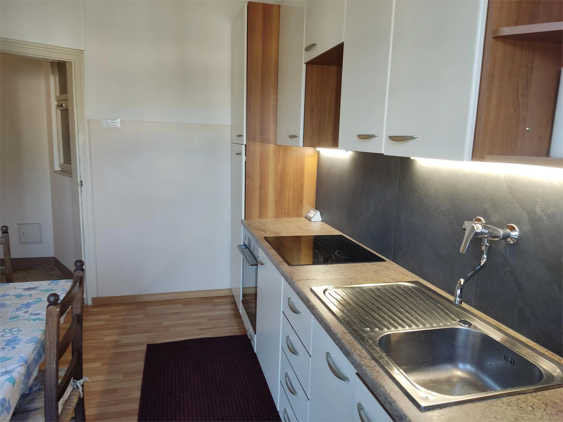 APARTMENT VIKTORIA Bolzano 3 suedtirol.info