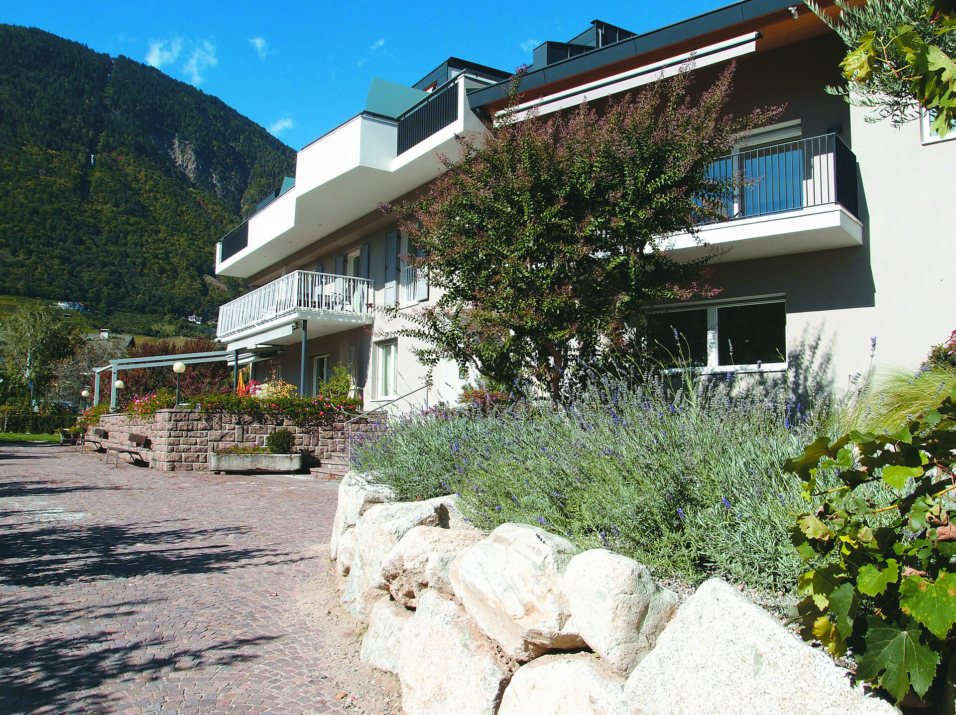 Ausserdorfer Apartments
