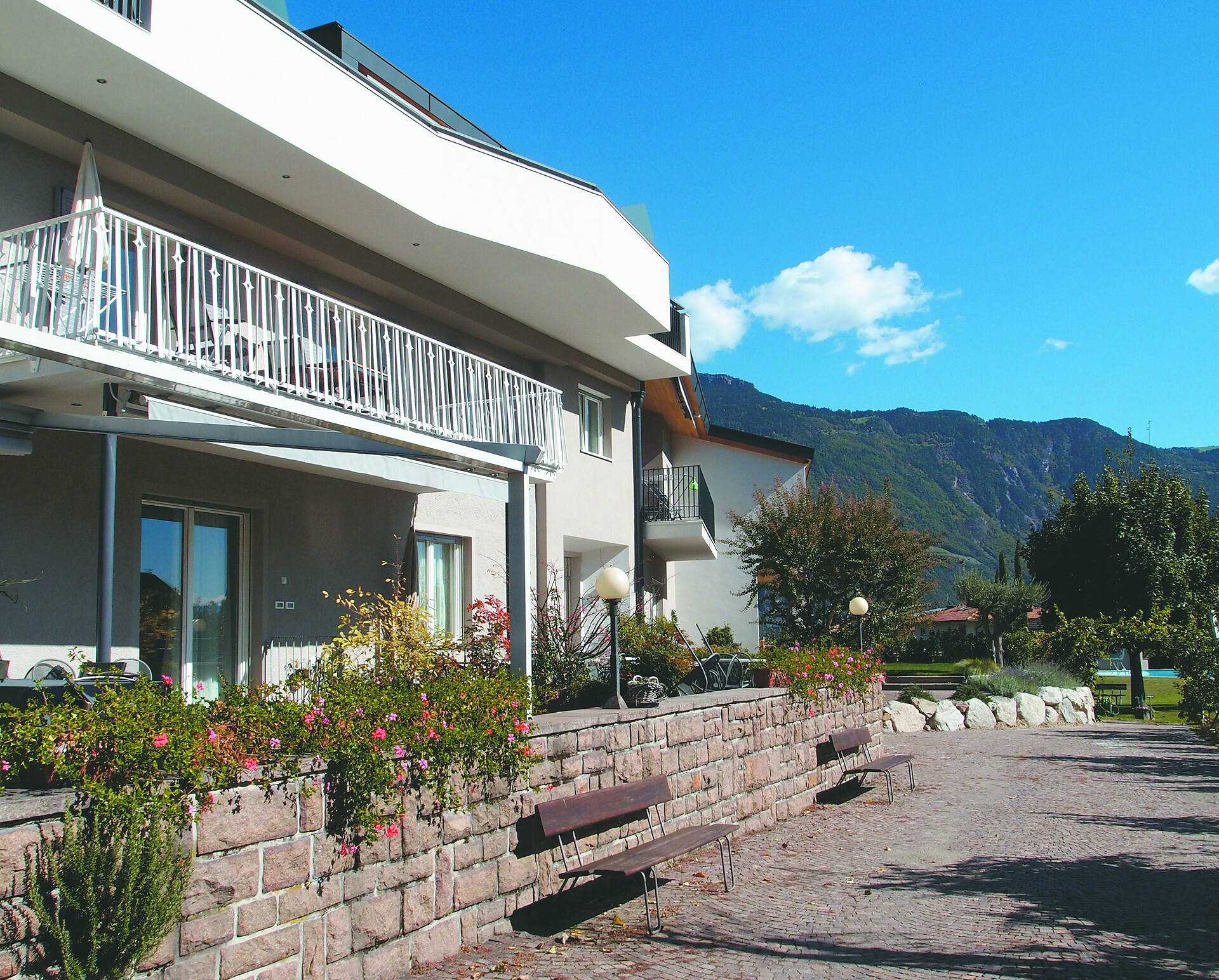 Ausserdorfer Apartments