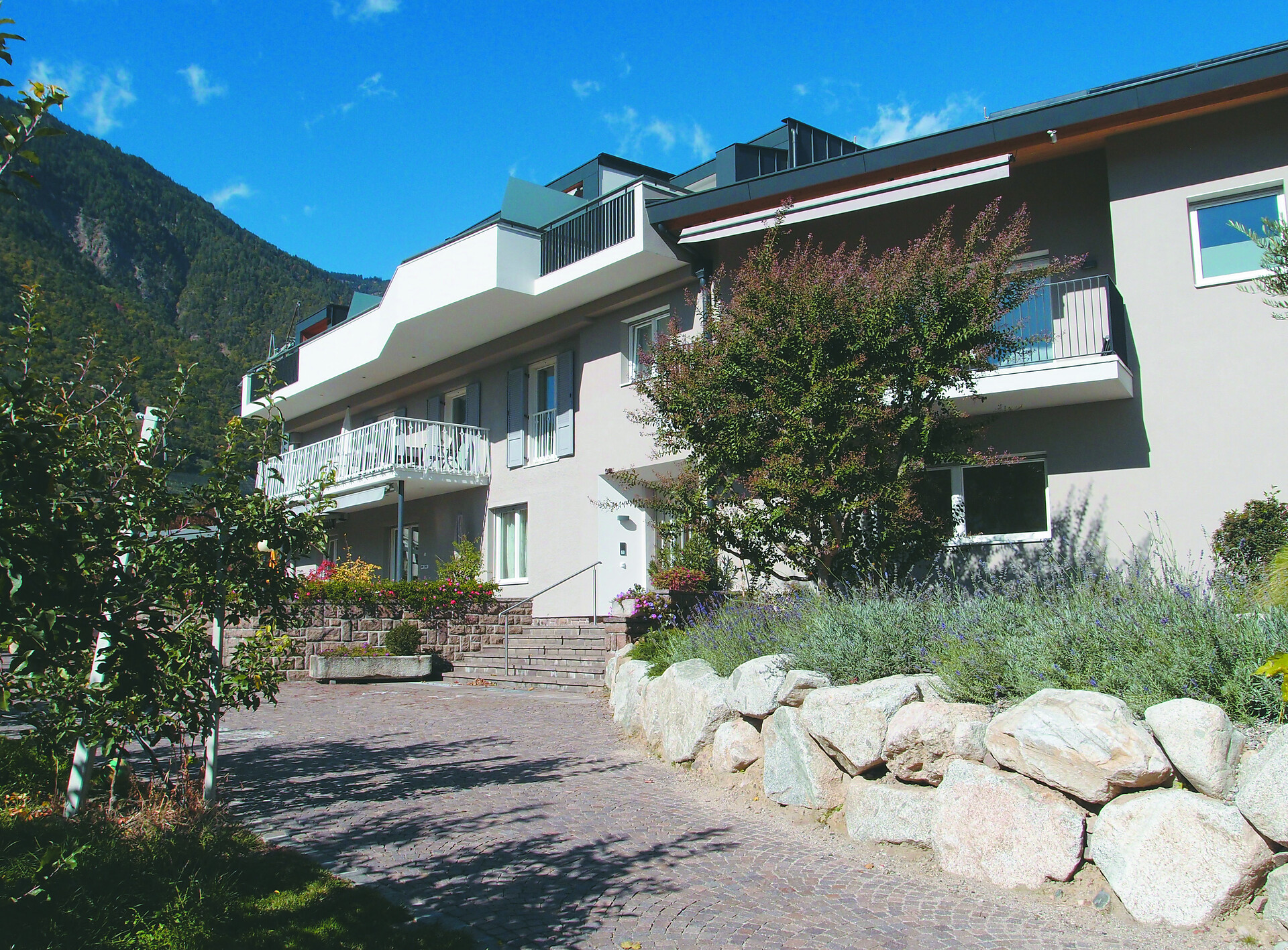 Ausserdorfer Apartments