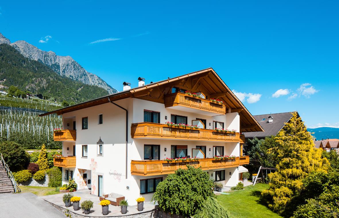 Appartement-Hotel Siegi Partschins 2 suedtirol.info