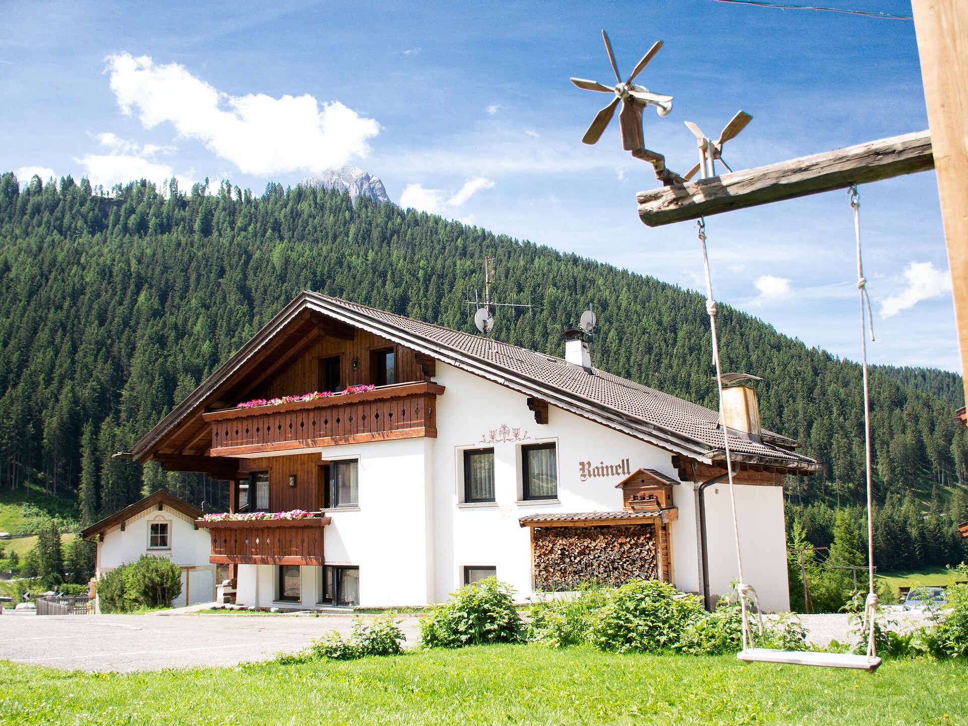 Apartments Rainell