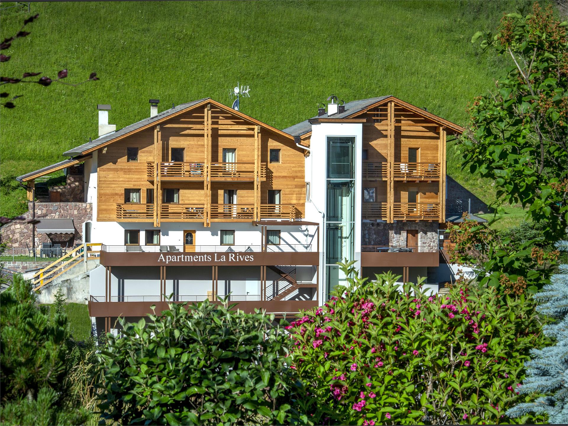 Apartments La Rives Santa Cristina Val Gardena 1 suedtirol.info