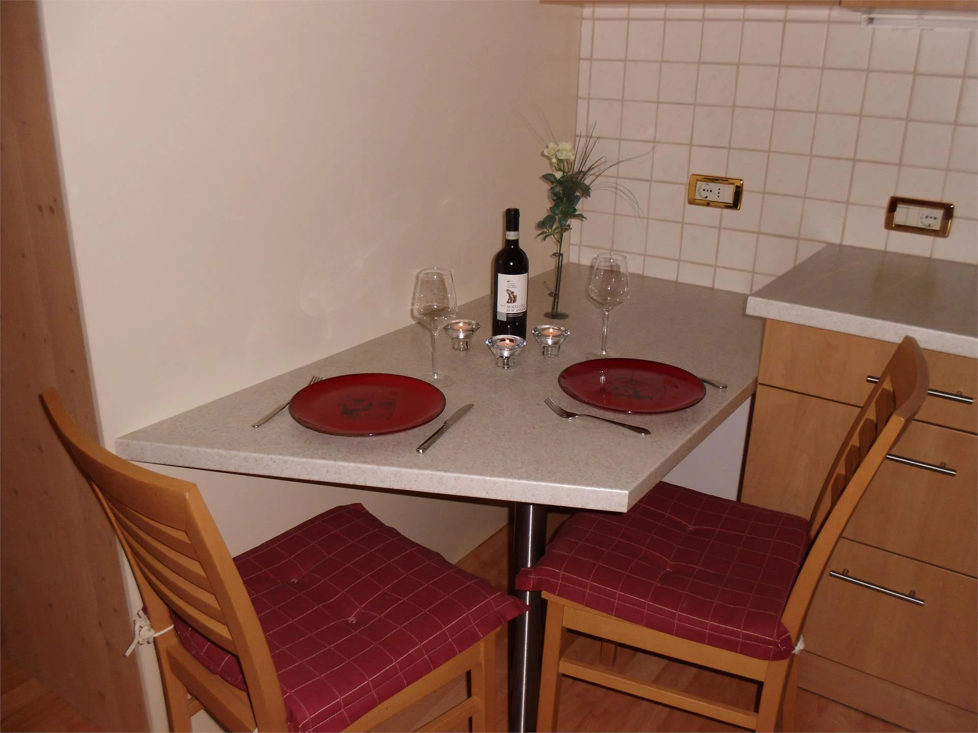 Apartments Plotschhof - Agriturismo Selva 5 suedtirol.info