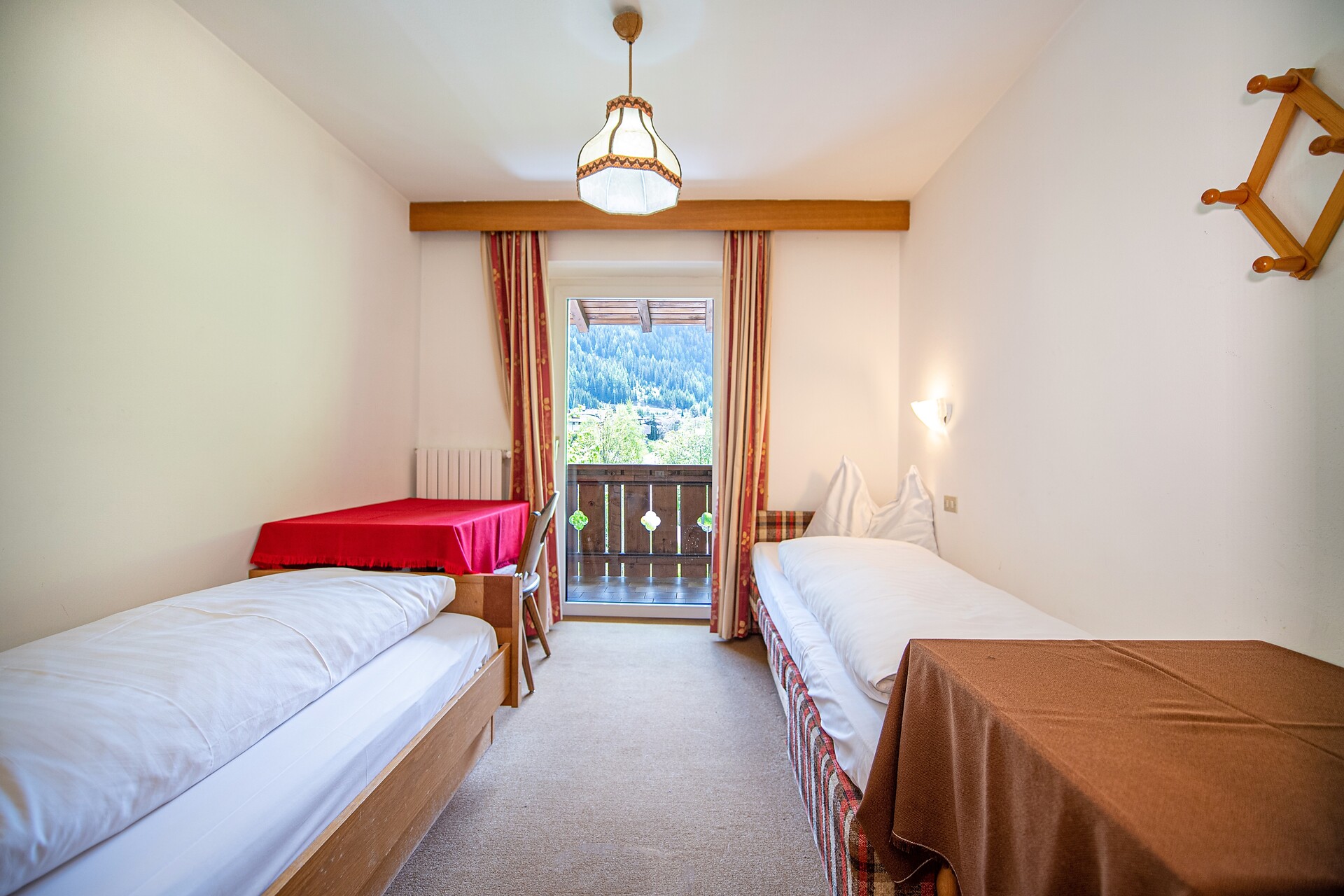 Apartments Jasmin Wolkenstein 26 suedtirol.info