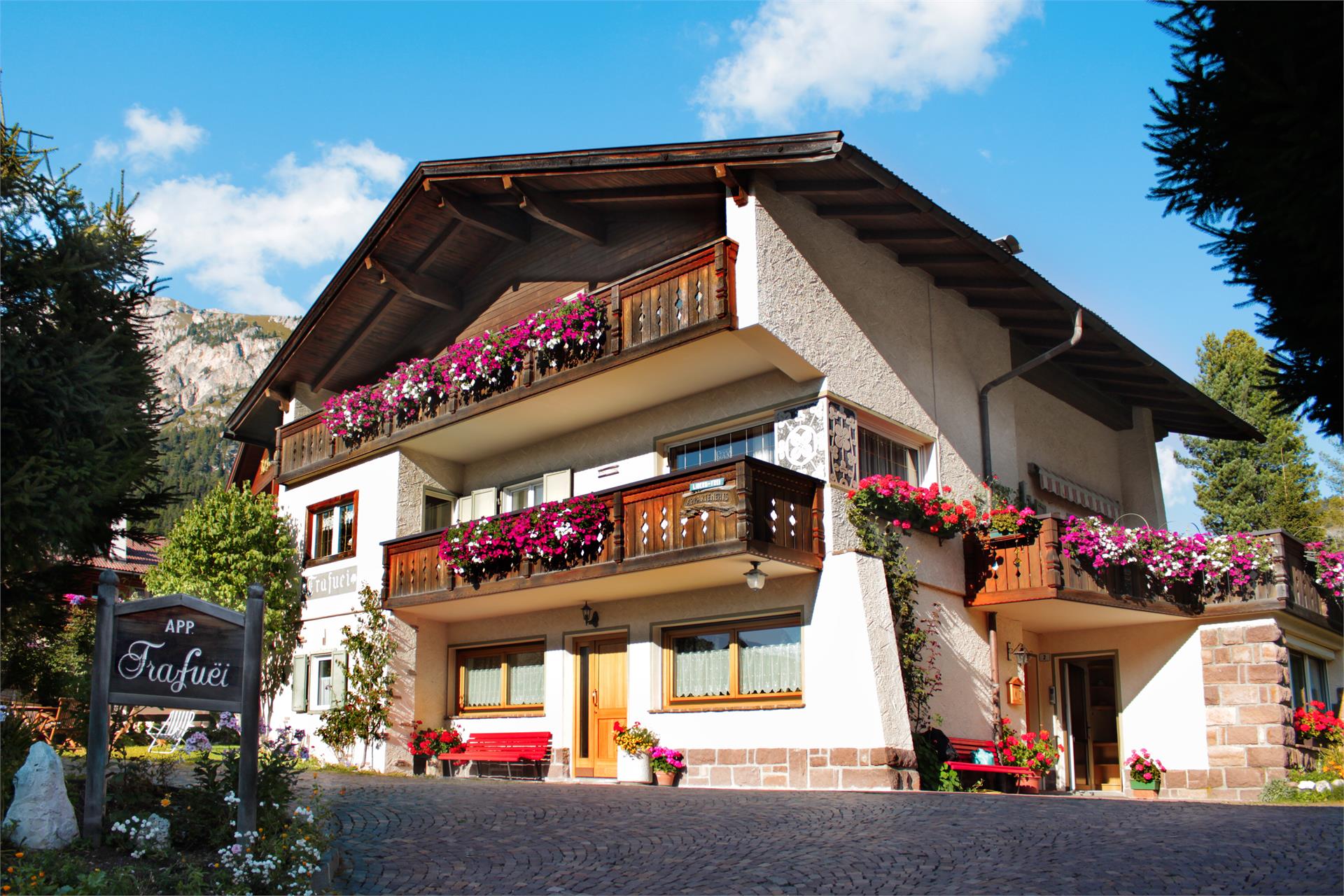 Apartments Trafuëi Wolkenstein 6 suedtirol.info
