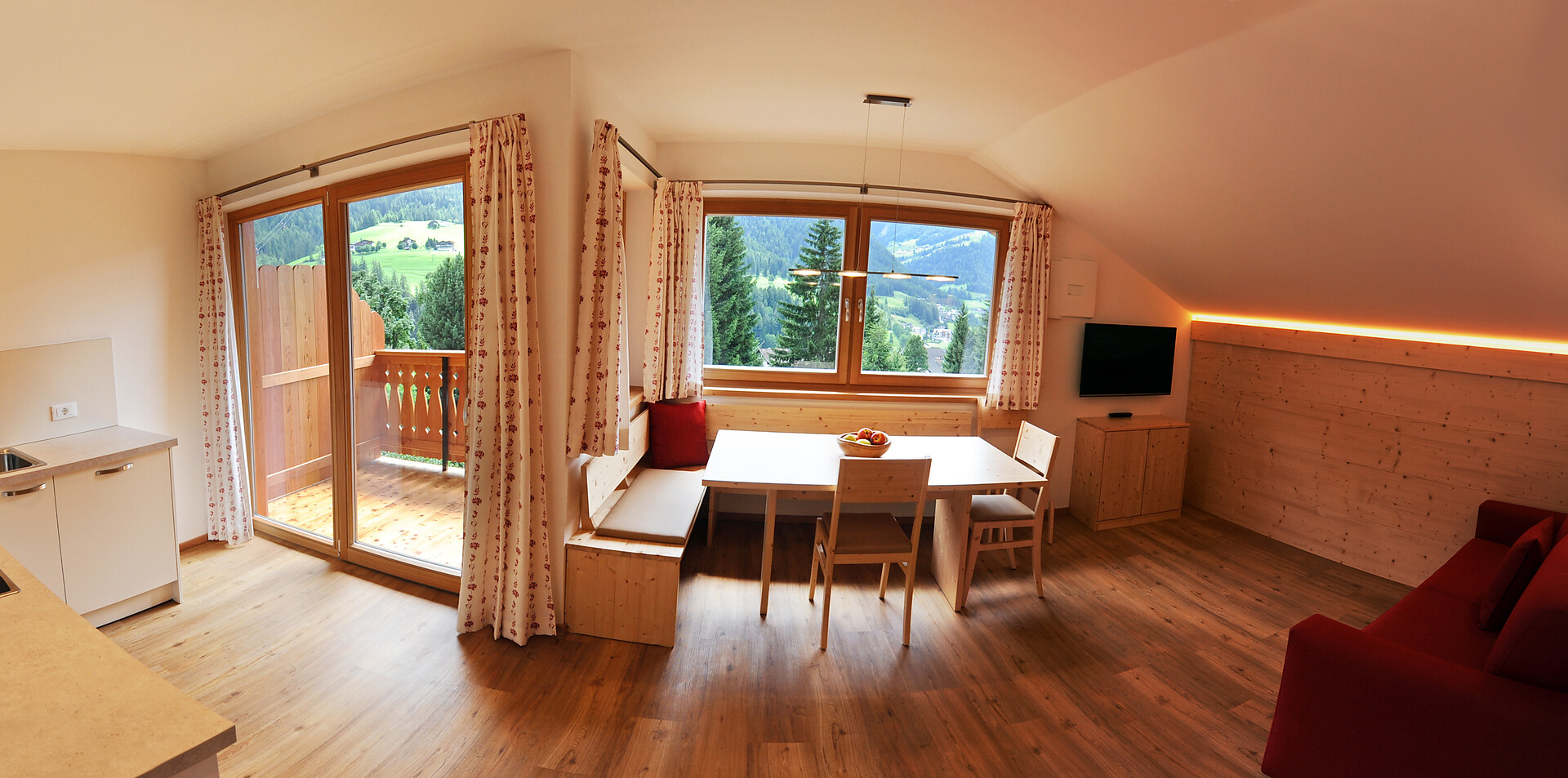 Apartments Teresa - Regione dolomitica Val Gardena - #11 - suedtirol.info
