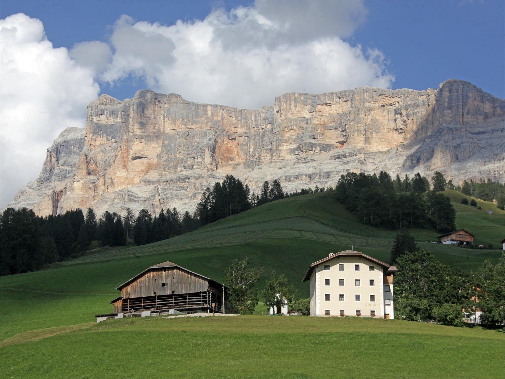 App. + b&b Lüch Cianins Badia 1 suedtirol.info