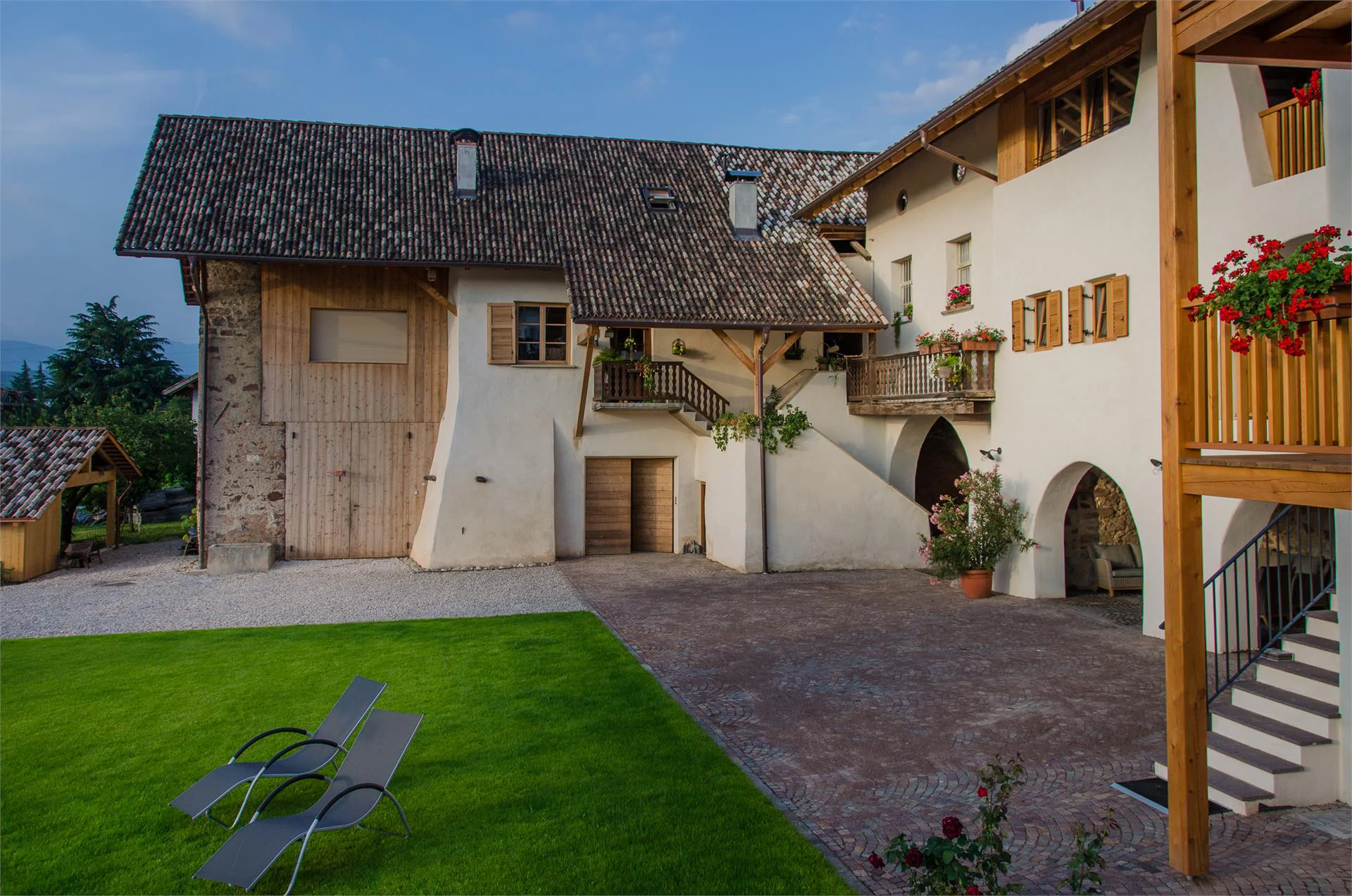 Ansitz Schneeburg Eppan an der Weinstaße/Appiano sulla Strada del Vino 27 suedtirol.info