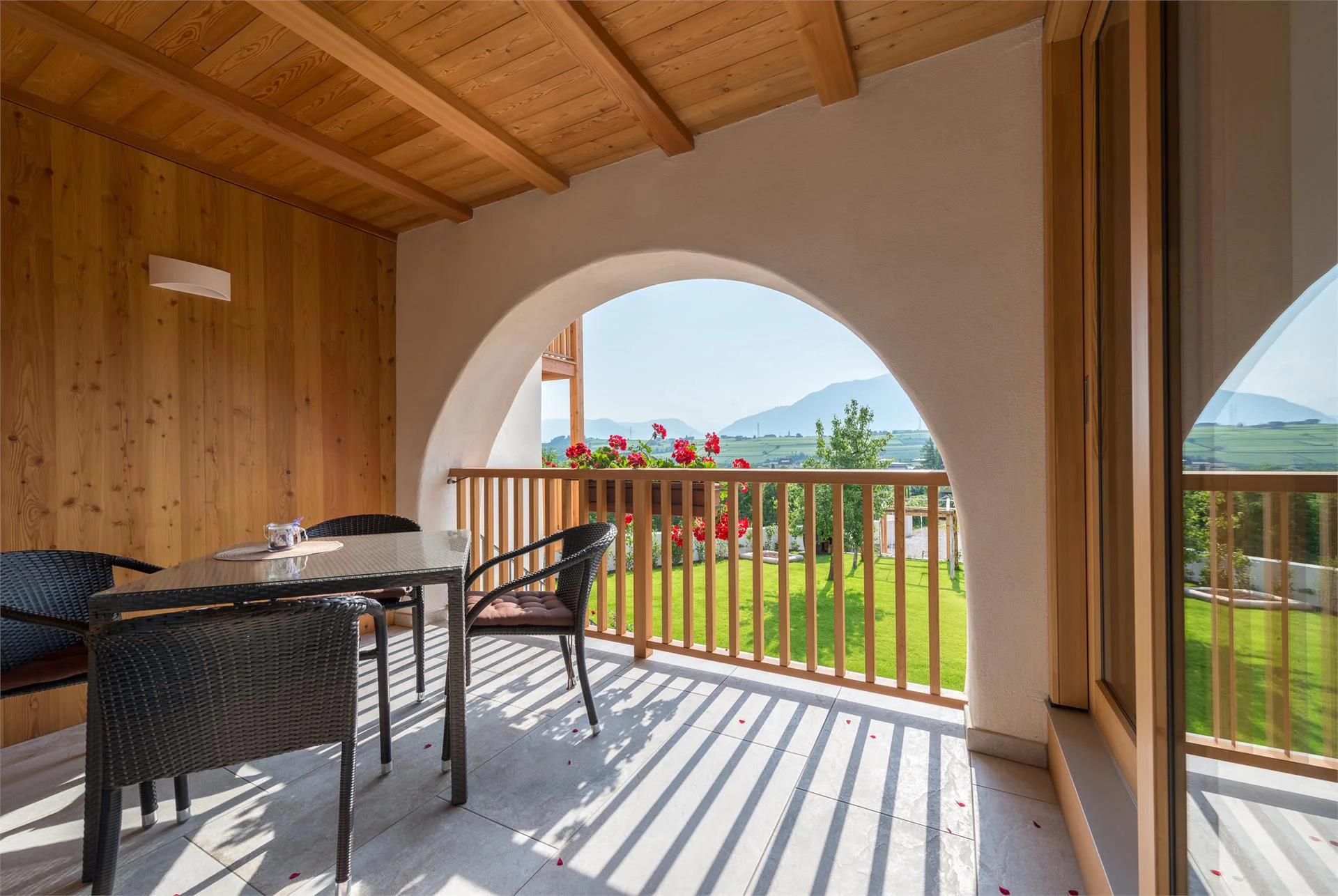 Ansitz Schneeburg Eppan an der Weinstaße/Appiano sulla Strada del Vino 17 suedtirol.info