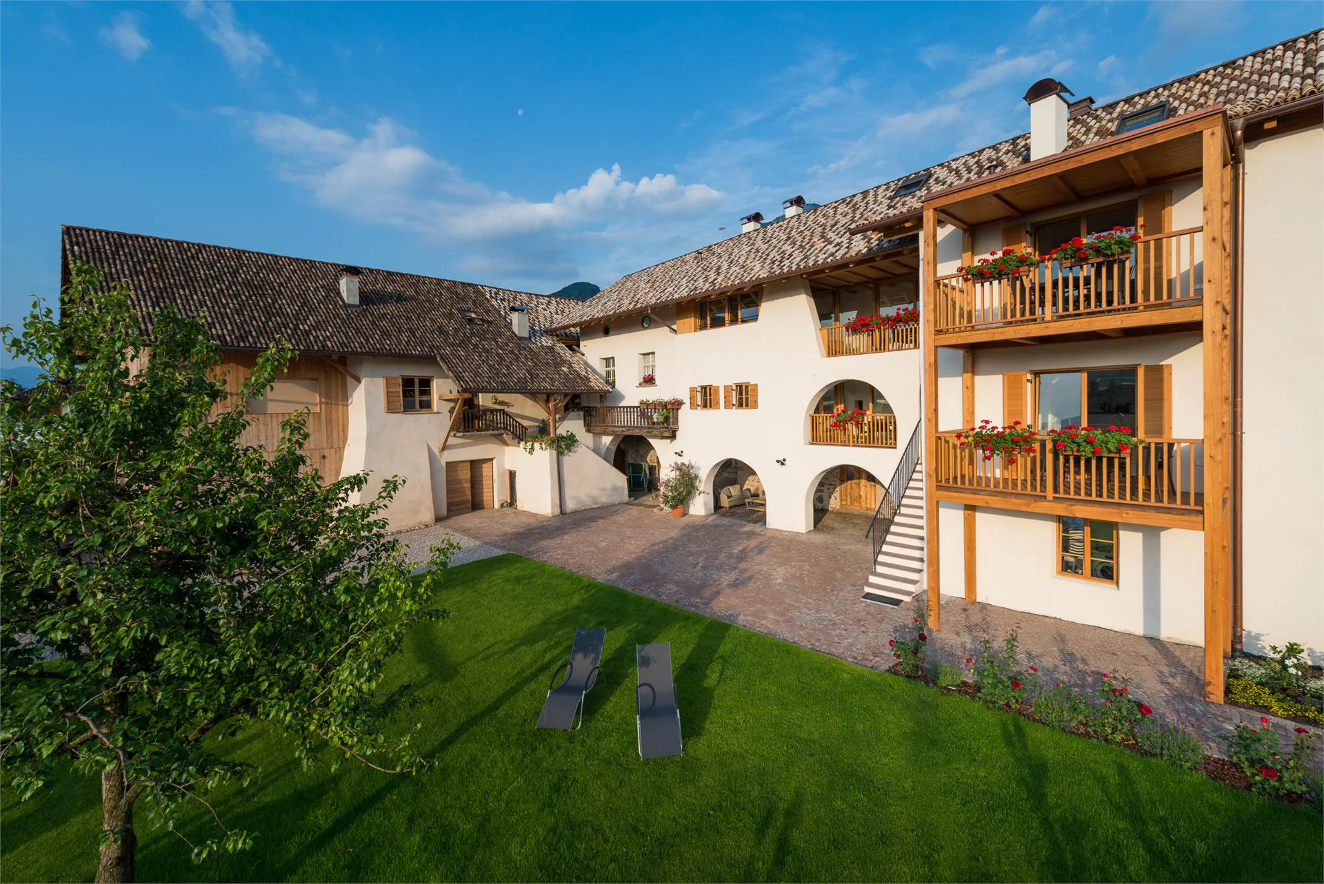 Ansitz Schneeburg Eppan an der Weinstaße/Appiano sulla Strada del Vino 16 suedtirol.info