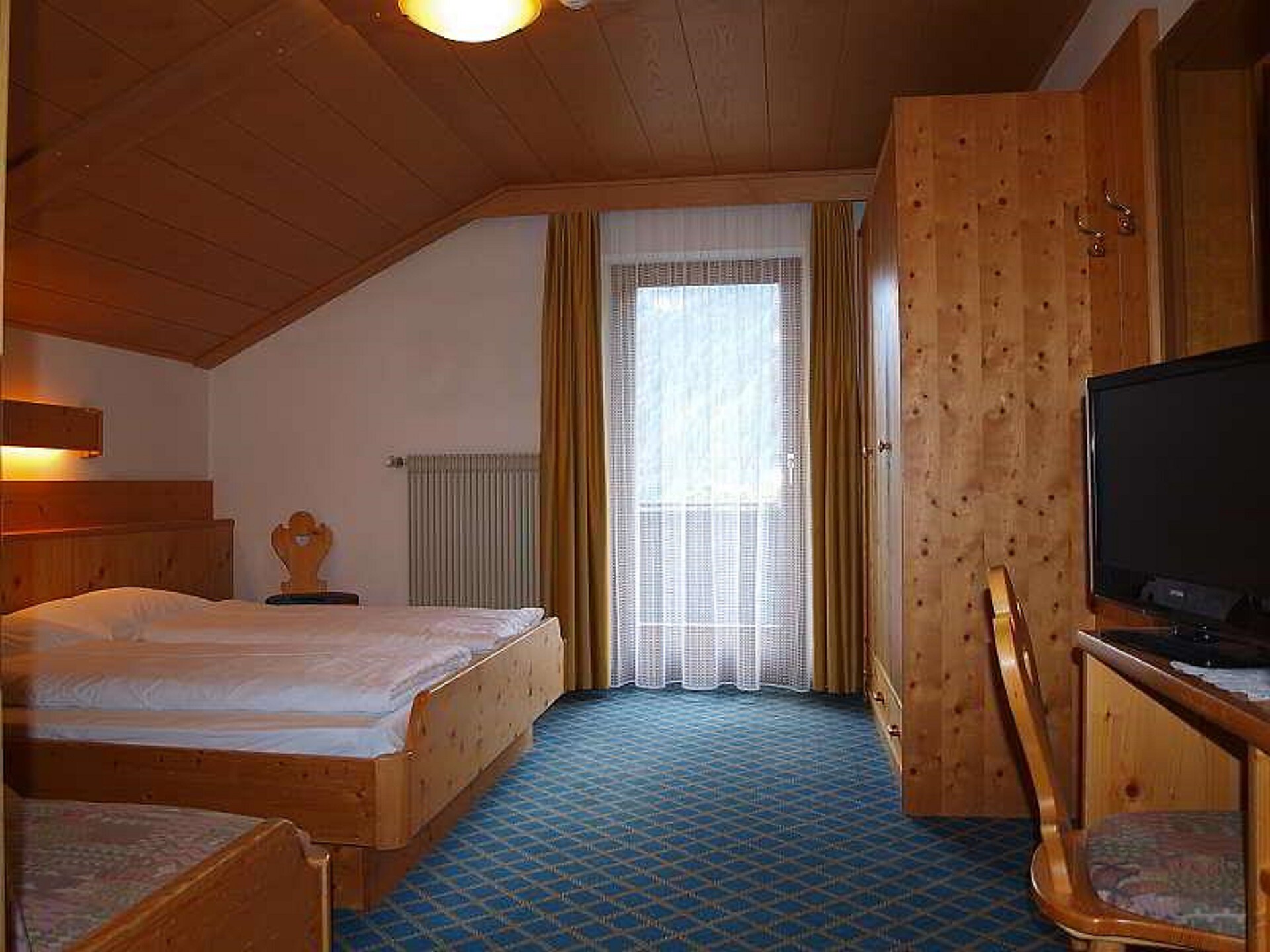 Apparthotel Gurnatsch Rio di Pusteria 6 suedtirol.info