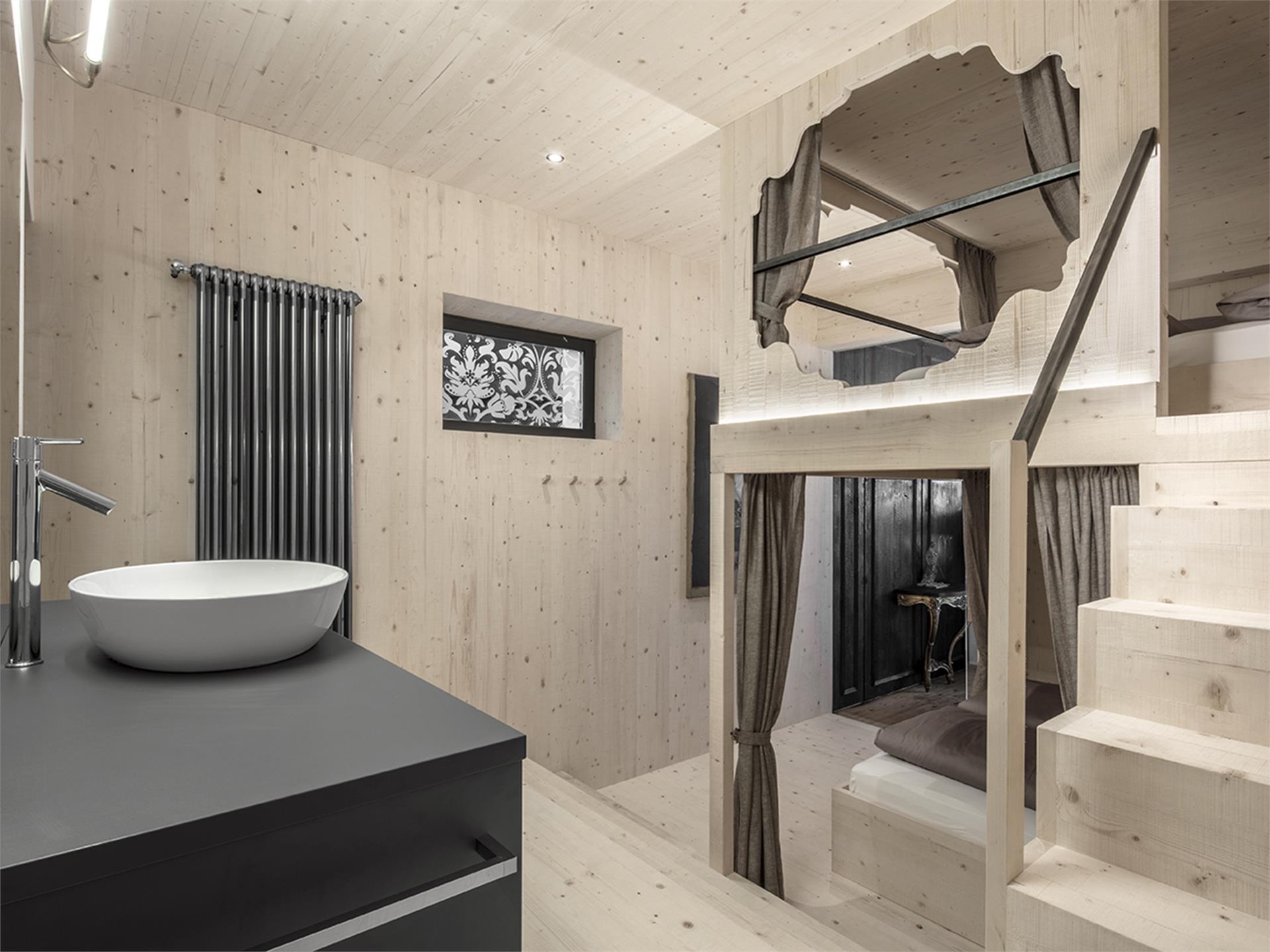 Artefugium - Atelier Apartments Selva 10 suedtirol.info