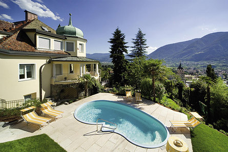 Apparthotel Villa Hochland Tirolo 1 suedtirol.info