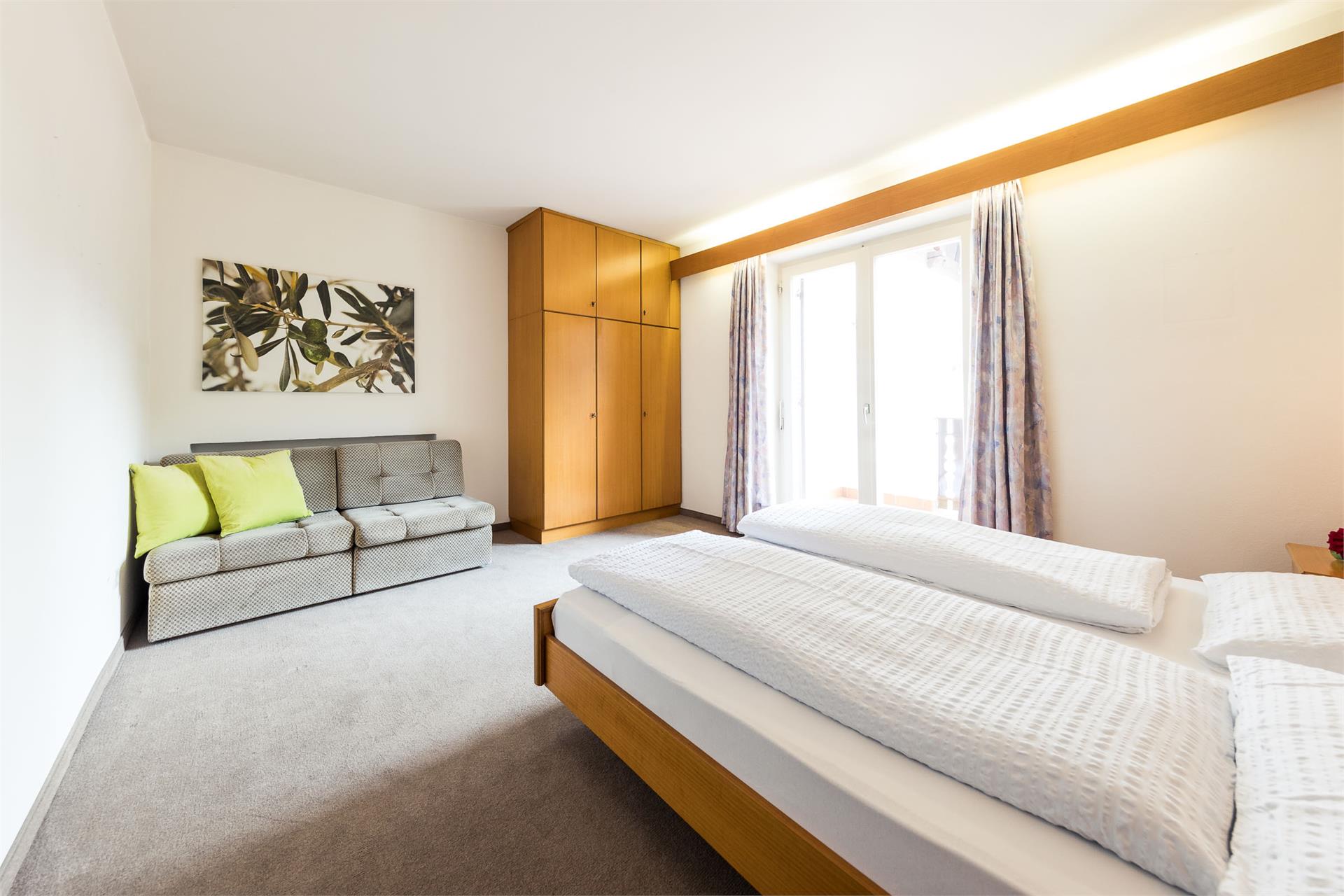Apartmenthaus Obermayr Lana 4 suedtirol.info