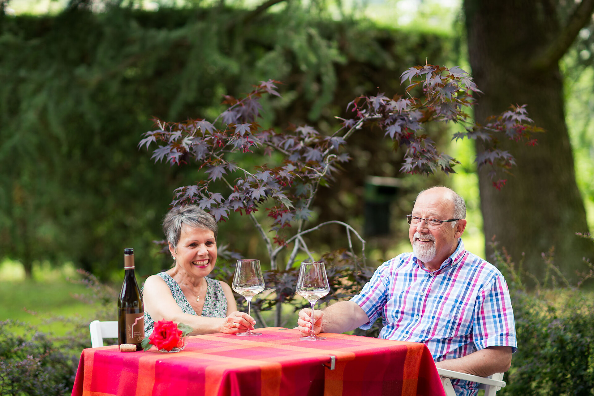 auf der Terrasse genießen