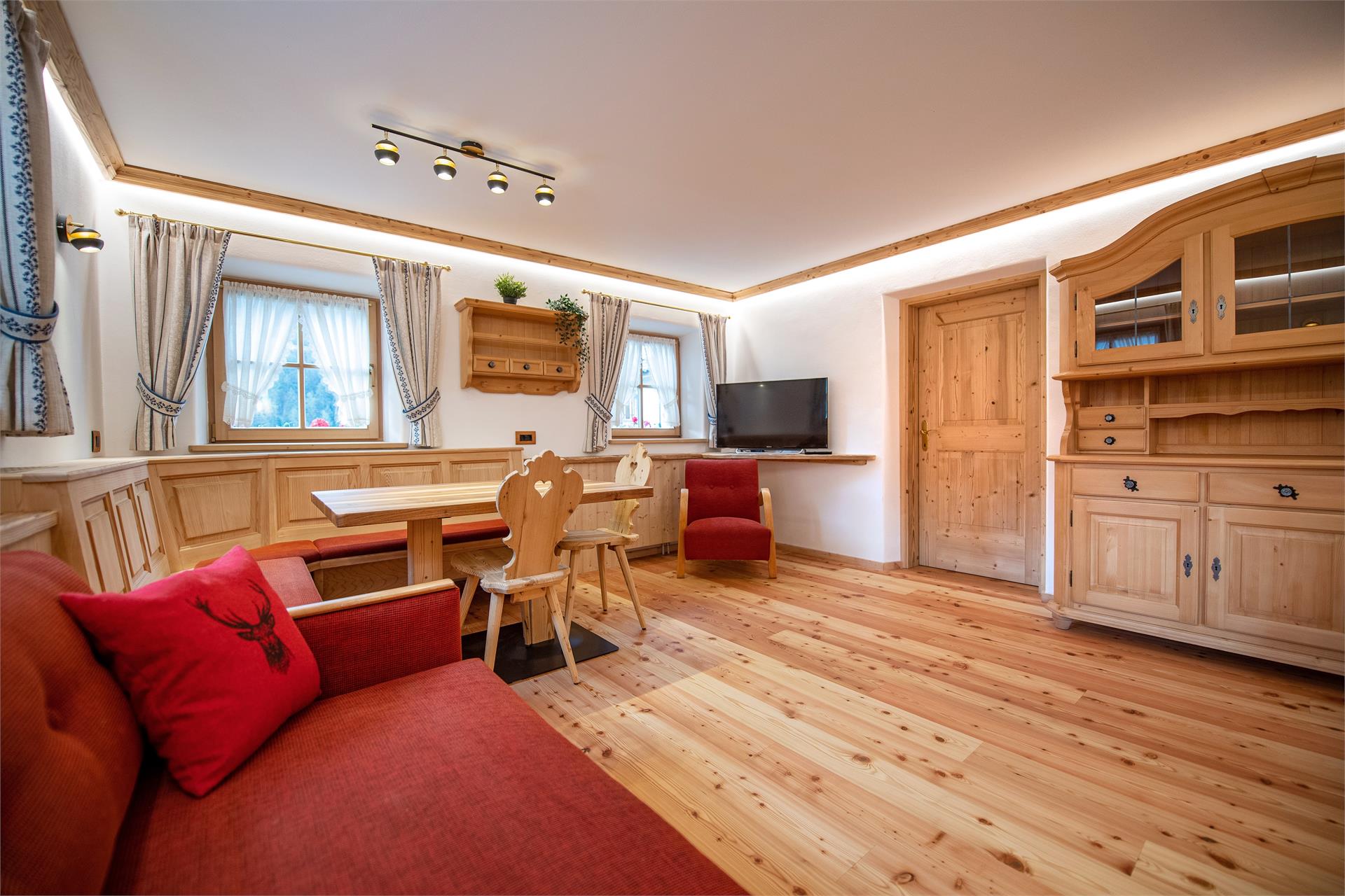Apartments Berna Ortisei 13 suedtirol.info