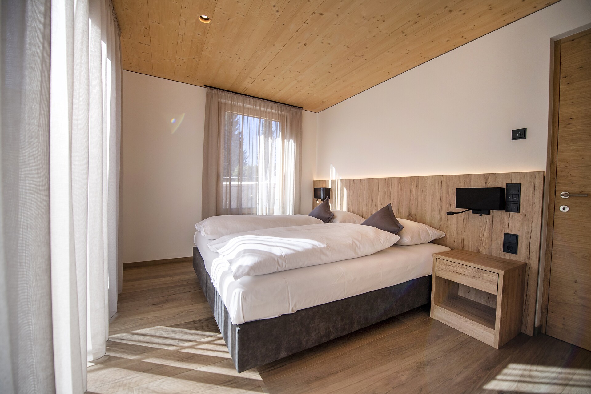 Apartments Dami