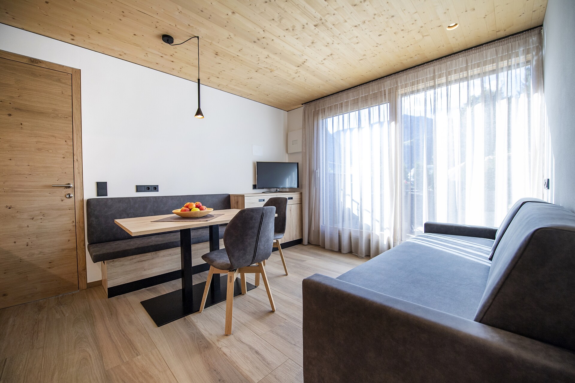 Apartments Dami