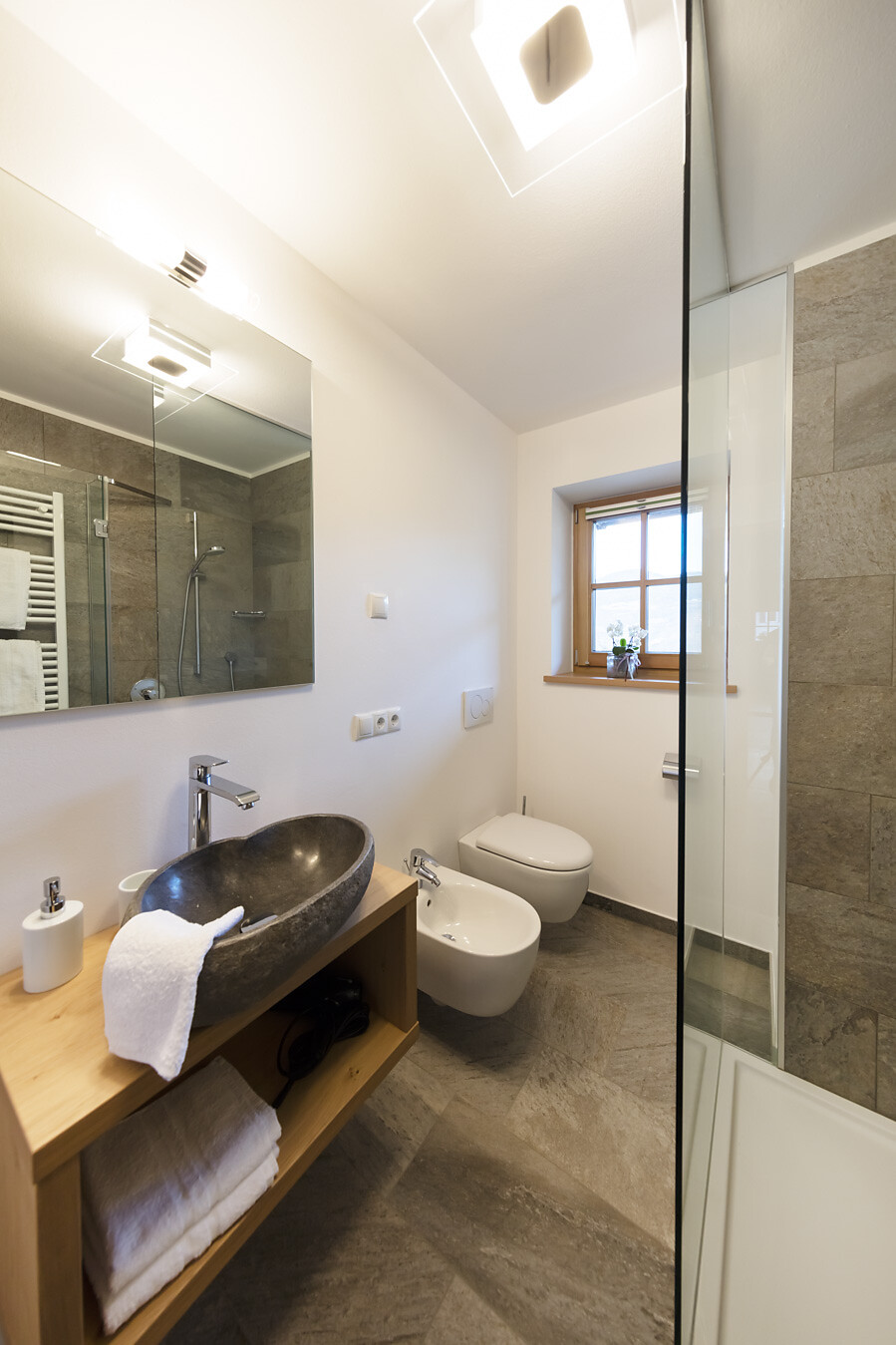 apartment Sauvignon bathroom