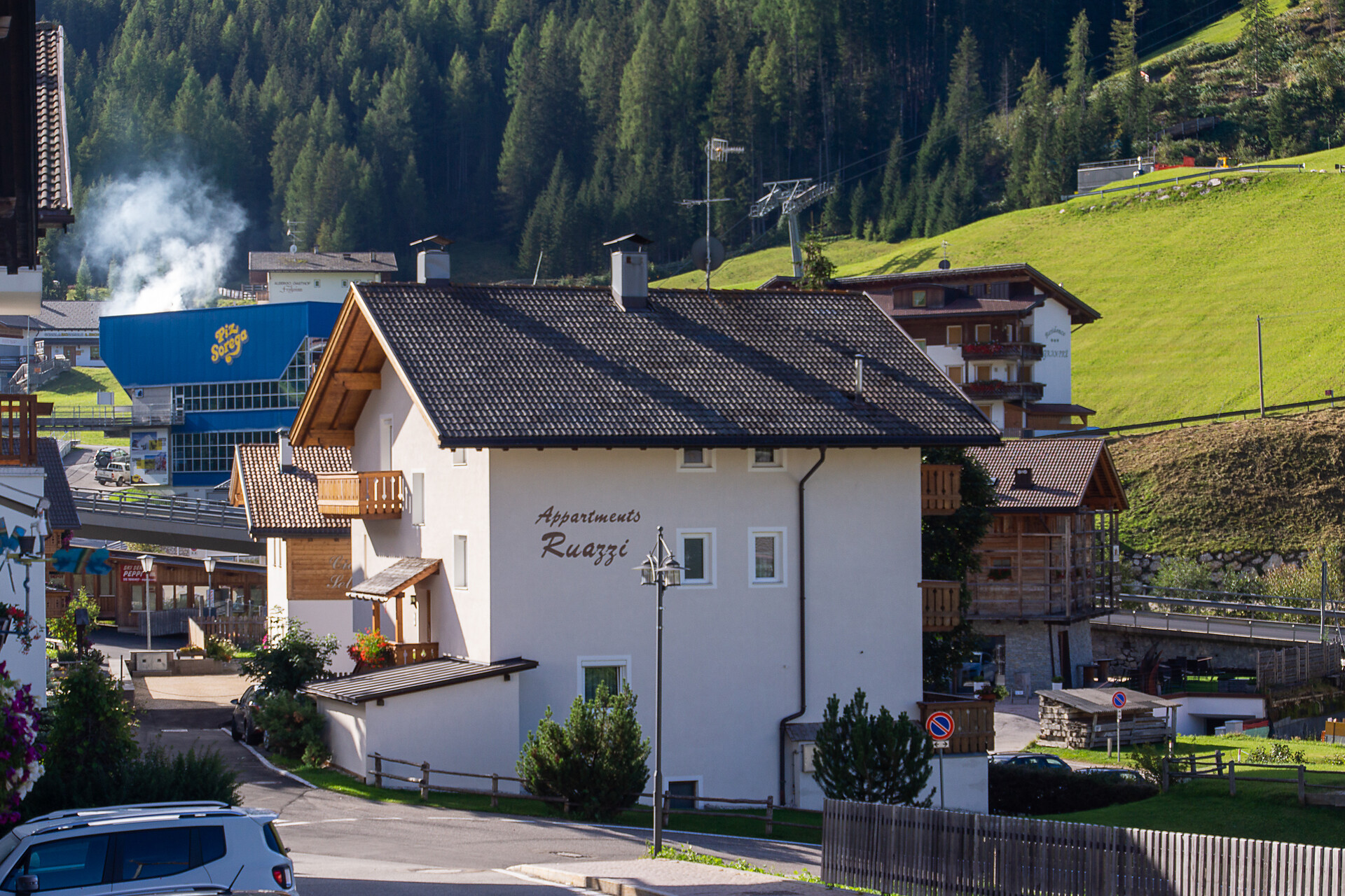 Apartments Ruazzi