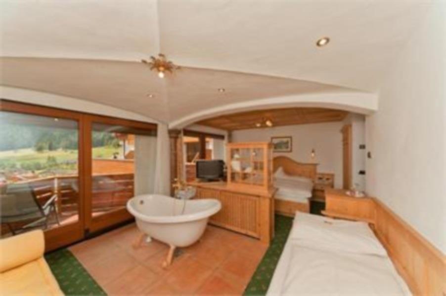 Alpenwellnesshotel St. Veit Sexten 16 suedtirol.info