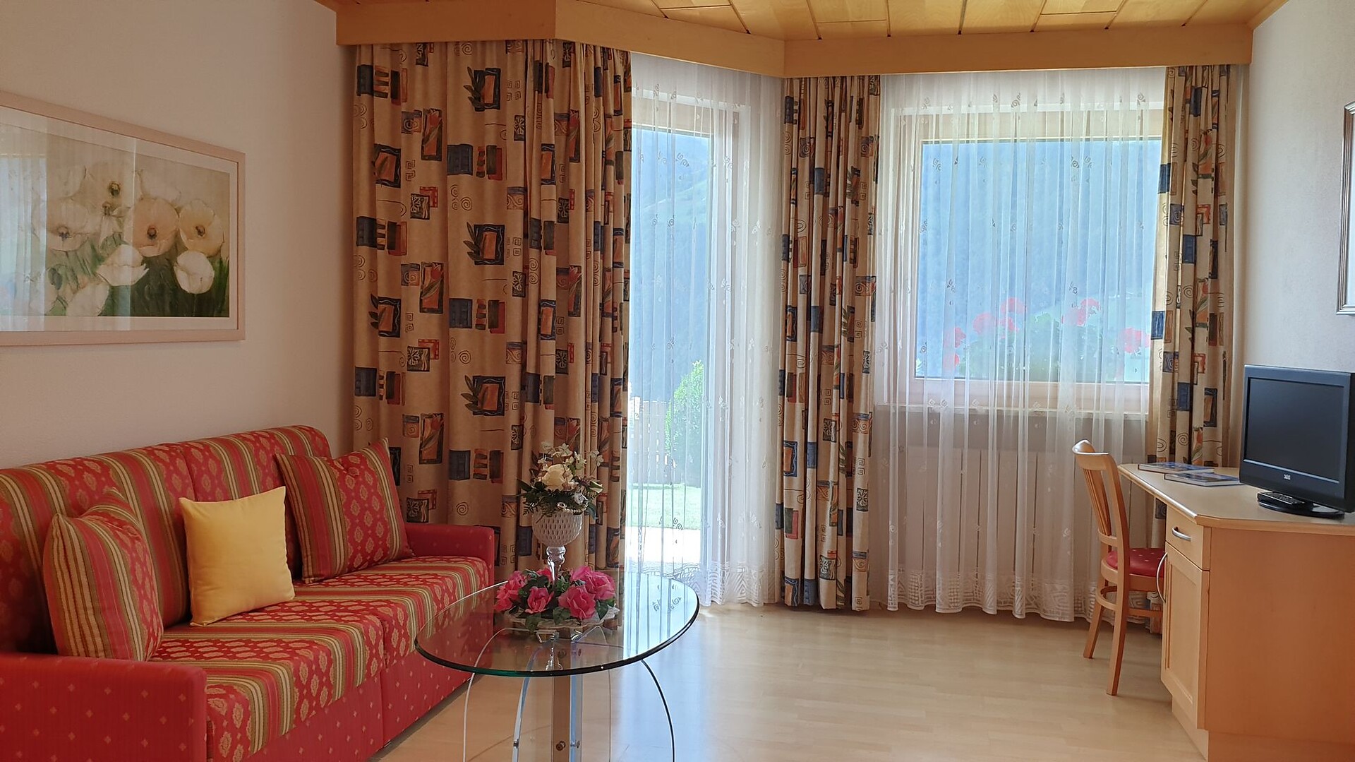 Appartements Royal Schenna 12 suedtirol.info