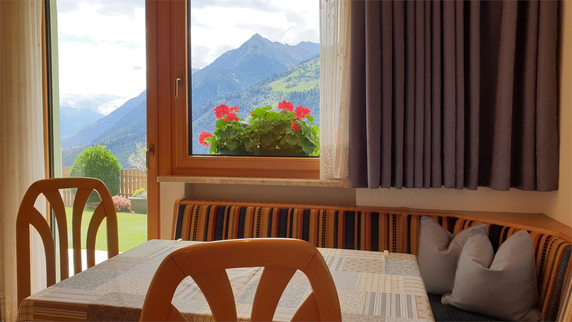 Appartements Royal Schenna 8 suedtirol.info