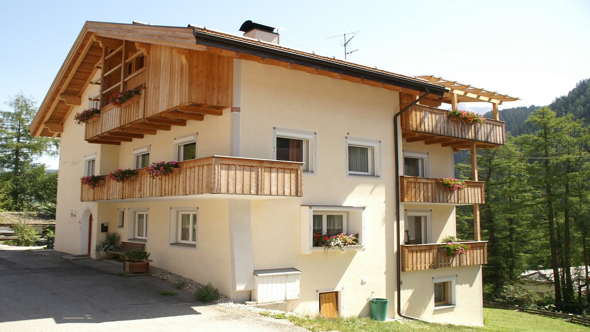 Apaprtments Peter La Villa/Stern