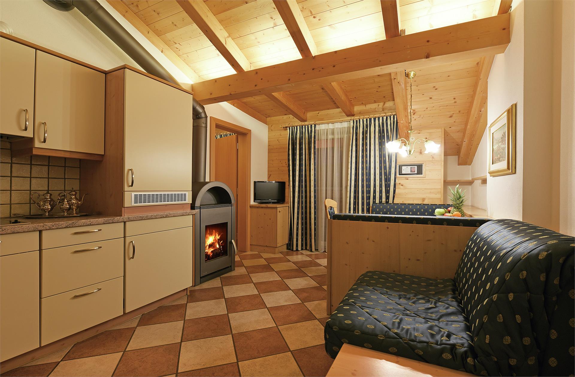 Alpin-Residence Amadeus Kastelruth 20 suedtirol.info