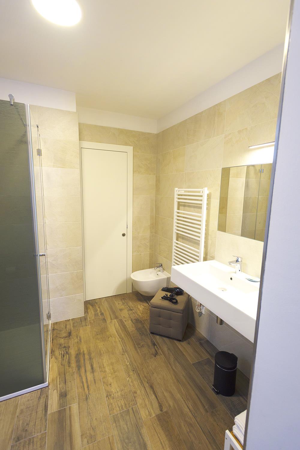 Arcadia Rooms Merano 28 suedtirol.info
