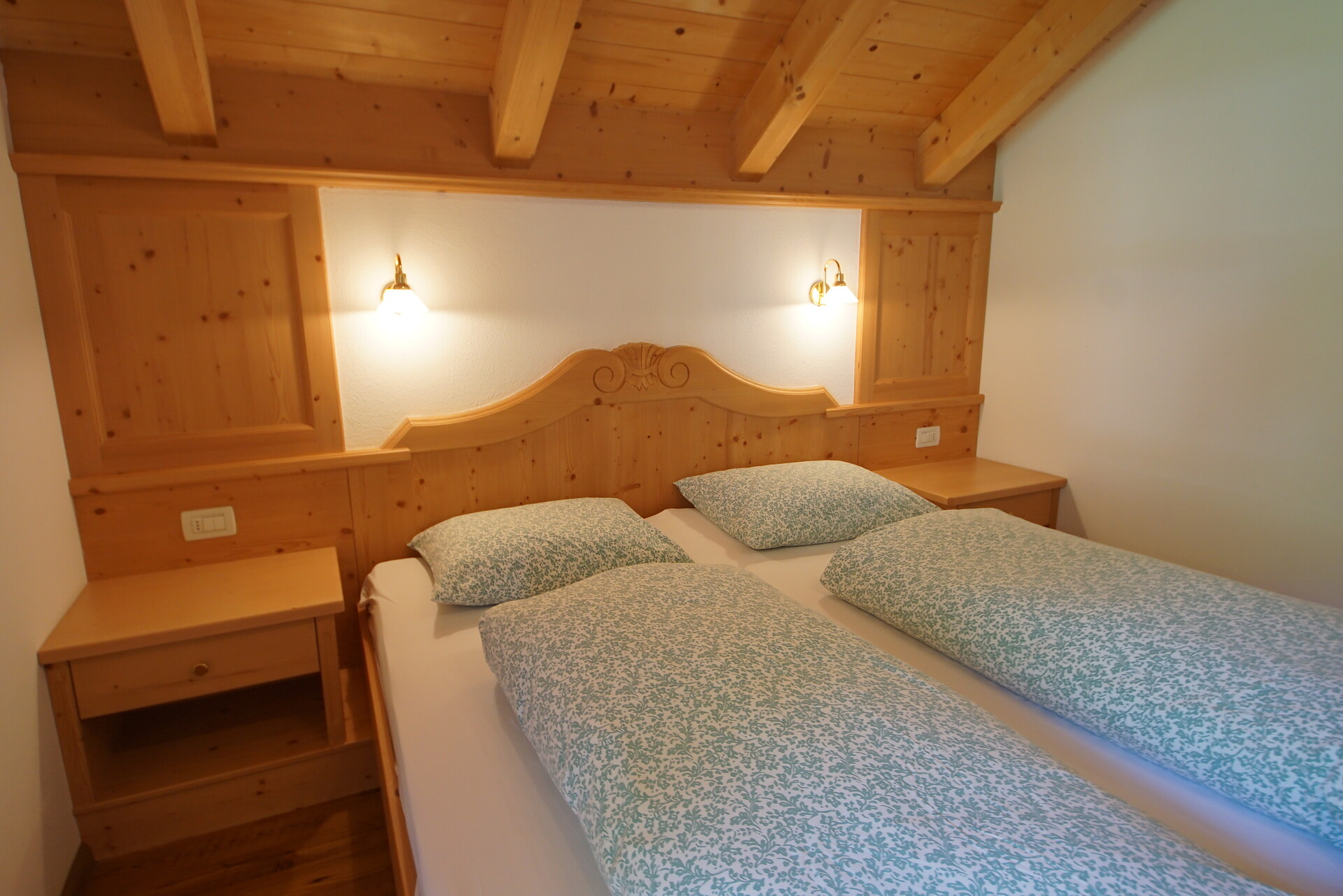 Schlafzimmer A