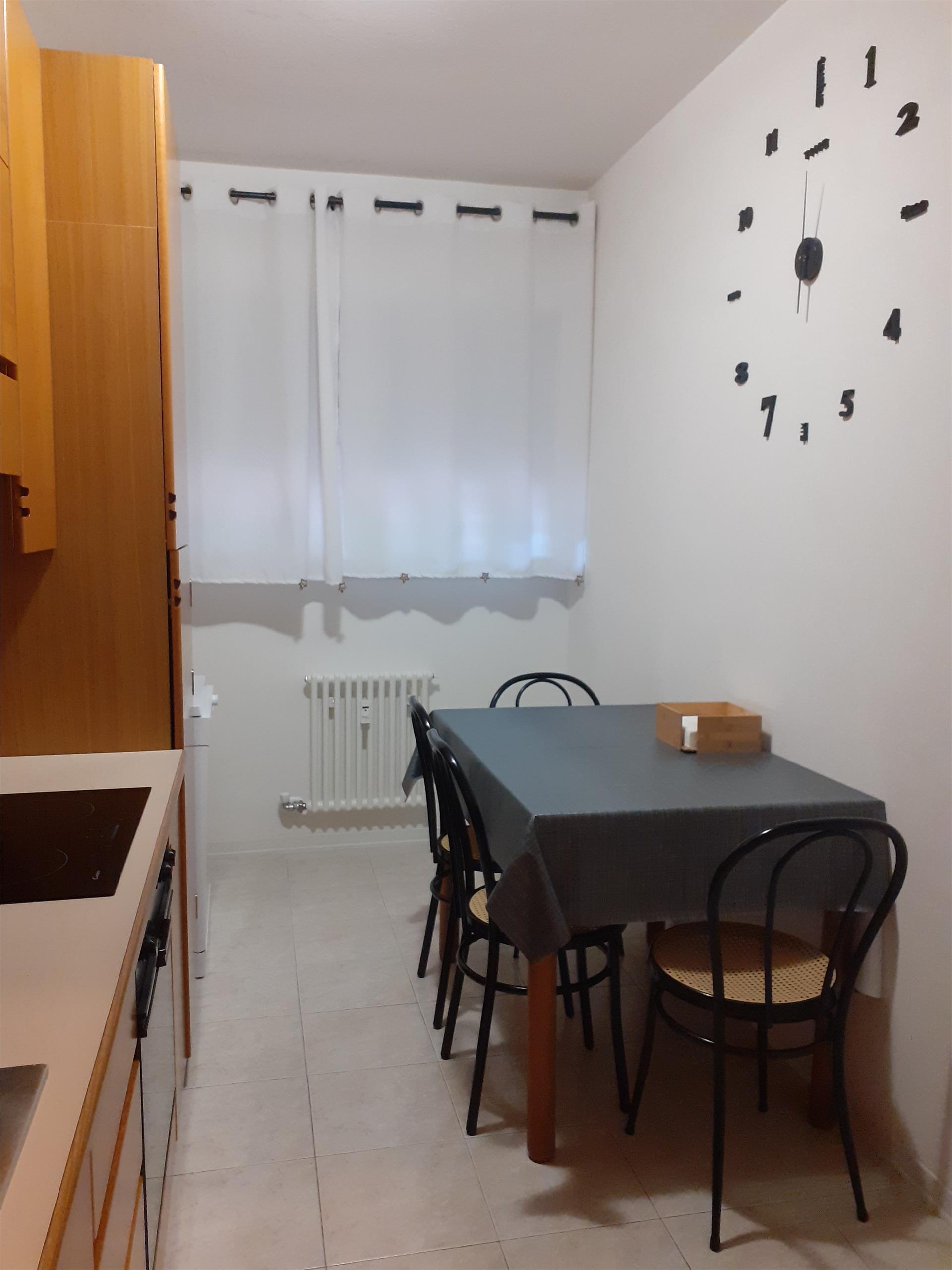 APPARTAMENTO OSPITALE Bozen 12 suedtirol.info