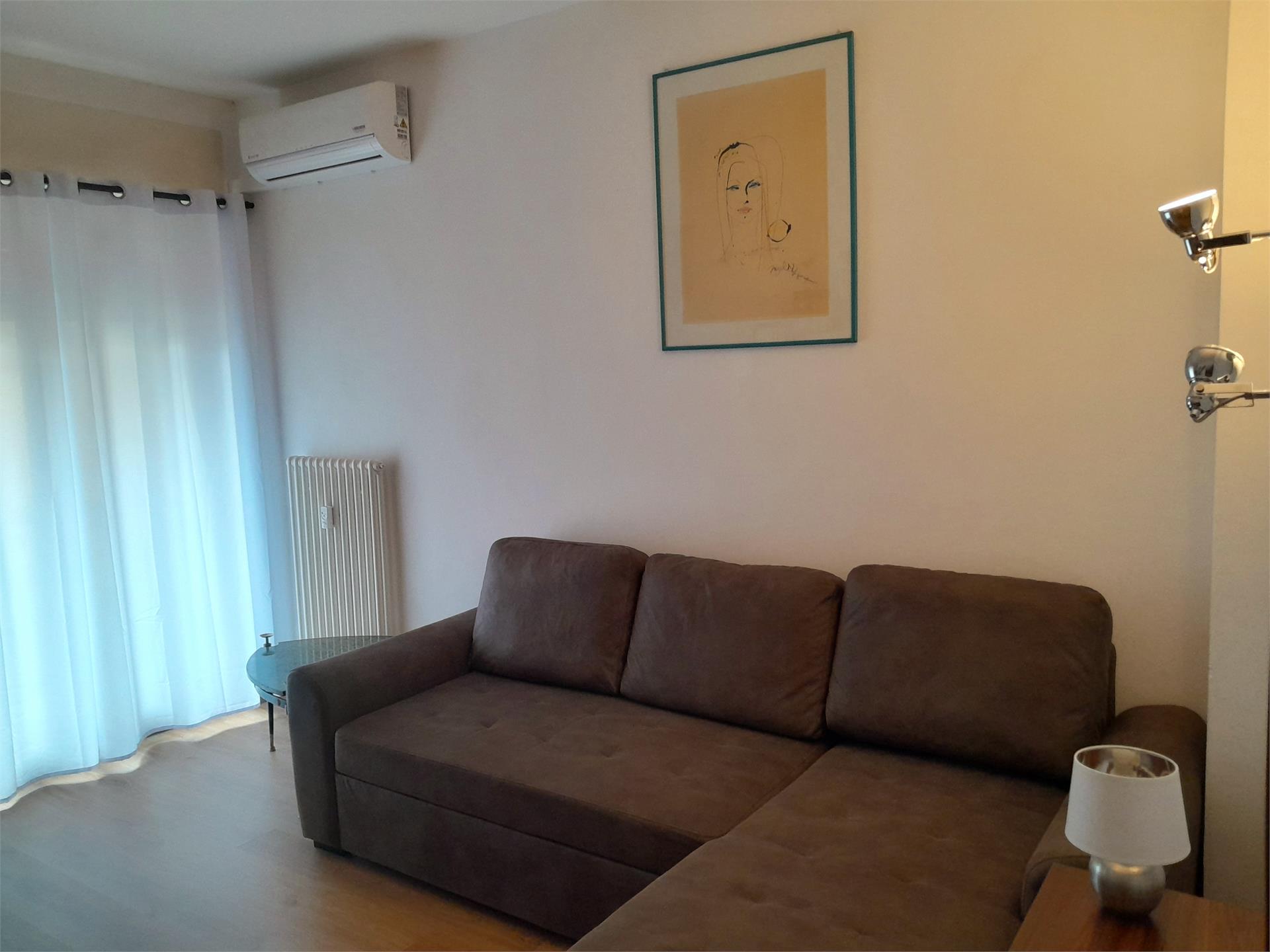 APPARTAMENTO OSPITALE Bozen 8 suedtirol.info