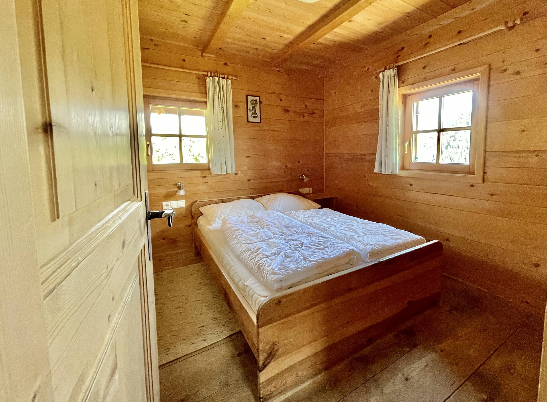 bedroom with frenchsize