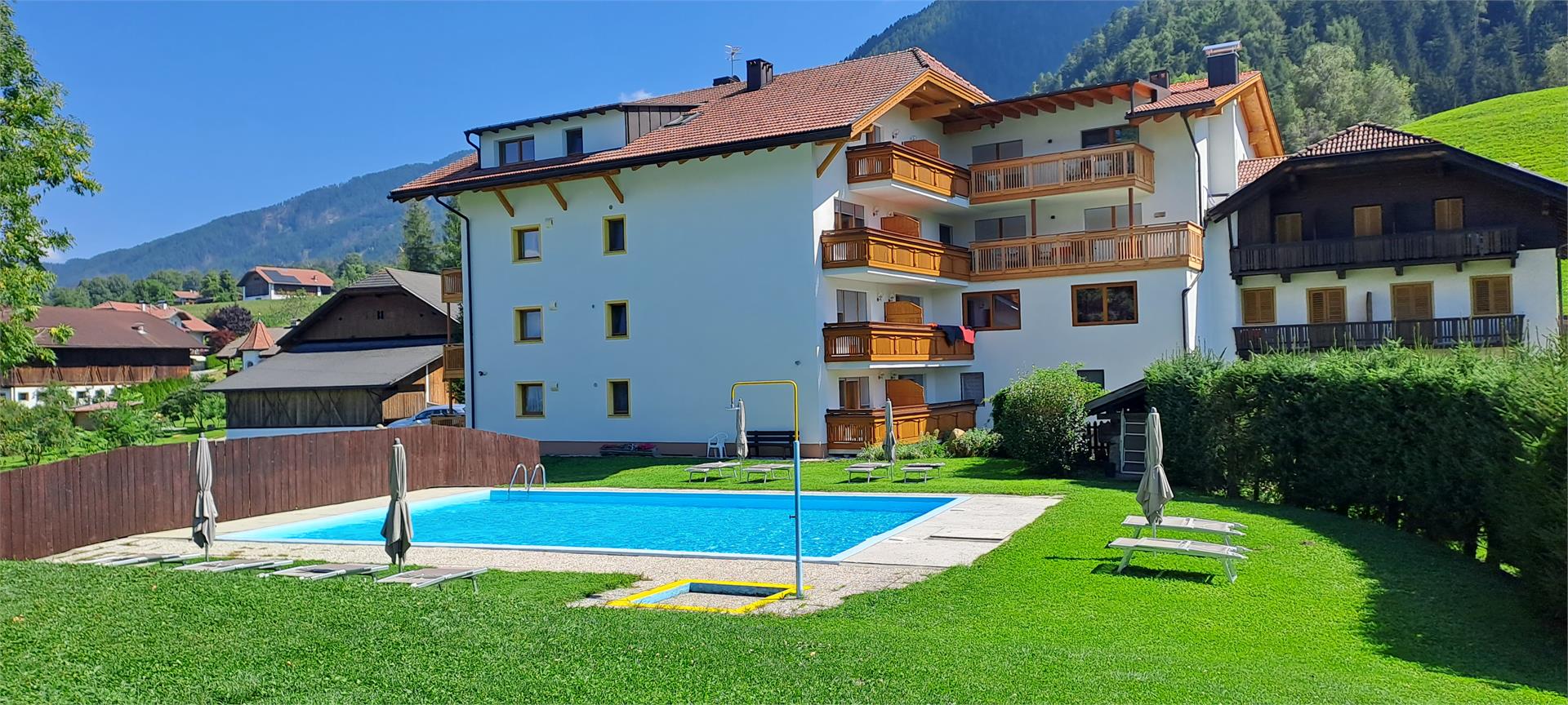 Aparthotel Pichlerhof San Lorenzo di Sebato 1 suedtirol.info