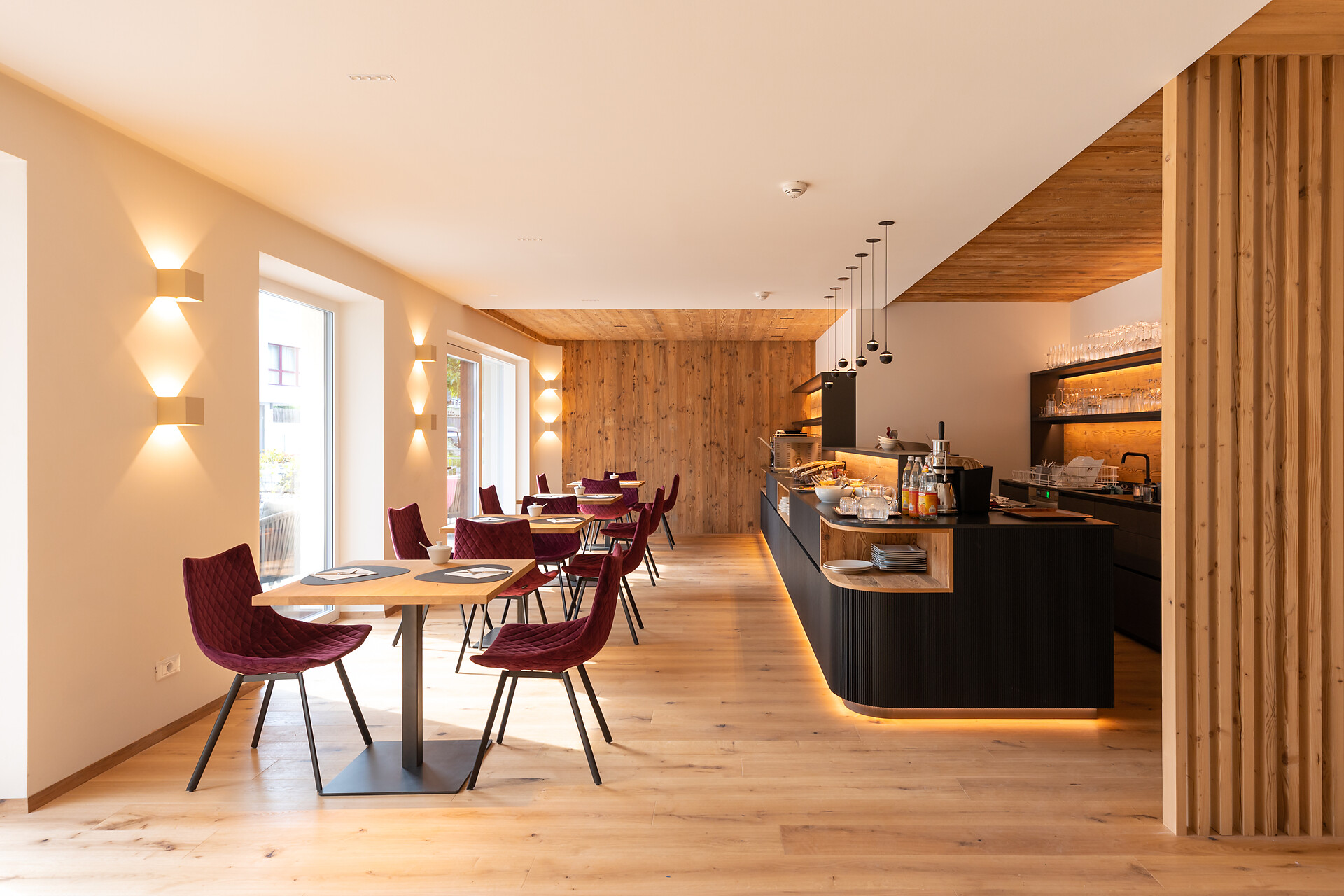 Breakfast room