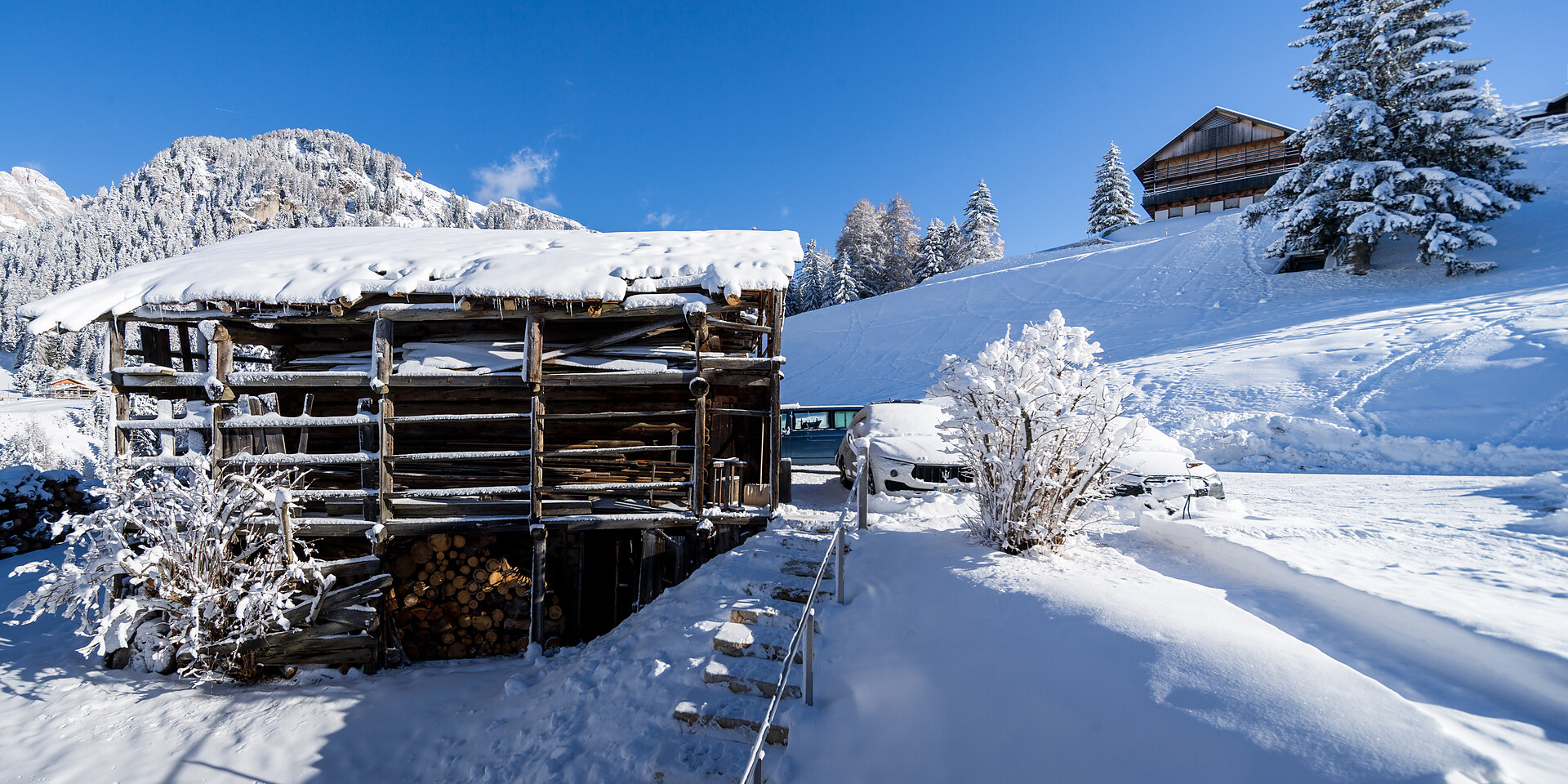 Flat Ronch Wolkenstein with fresh snow