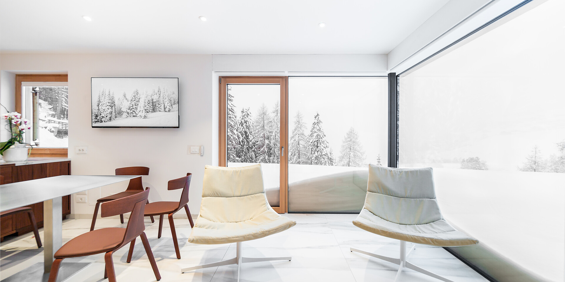 Flat Ronch Selva Val Gardena with fresh snow