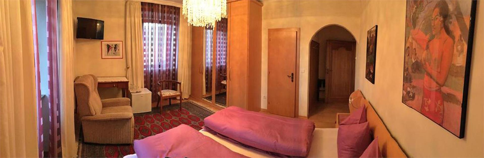 Ansitz Wendelstein Eppan an der Weinstraße 12 suedtirol.info