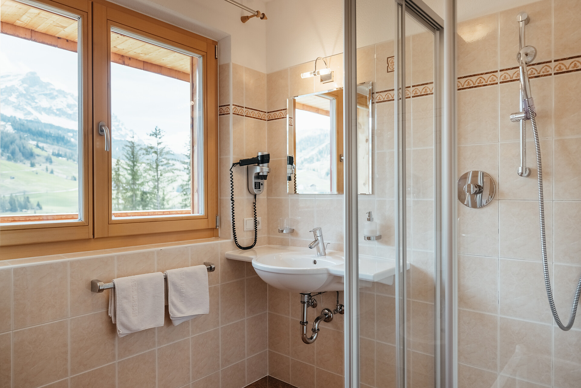 Zimmer für 2/3 Personen