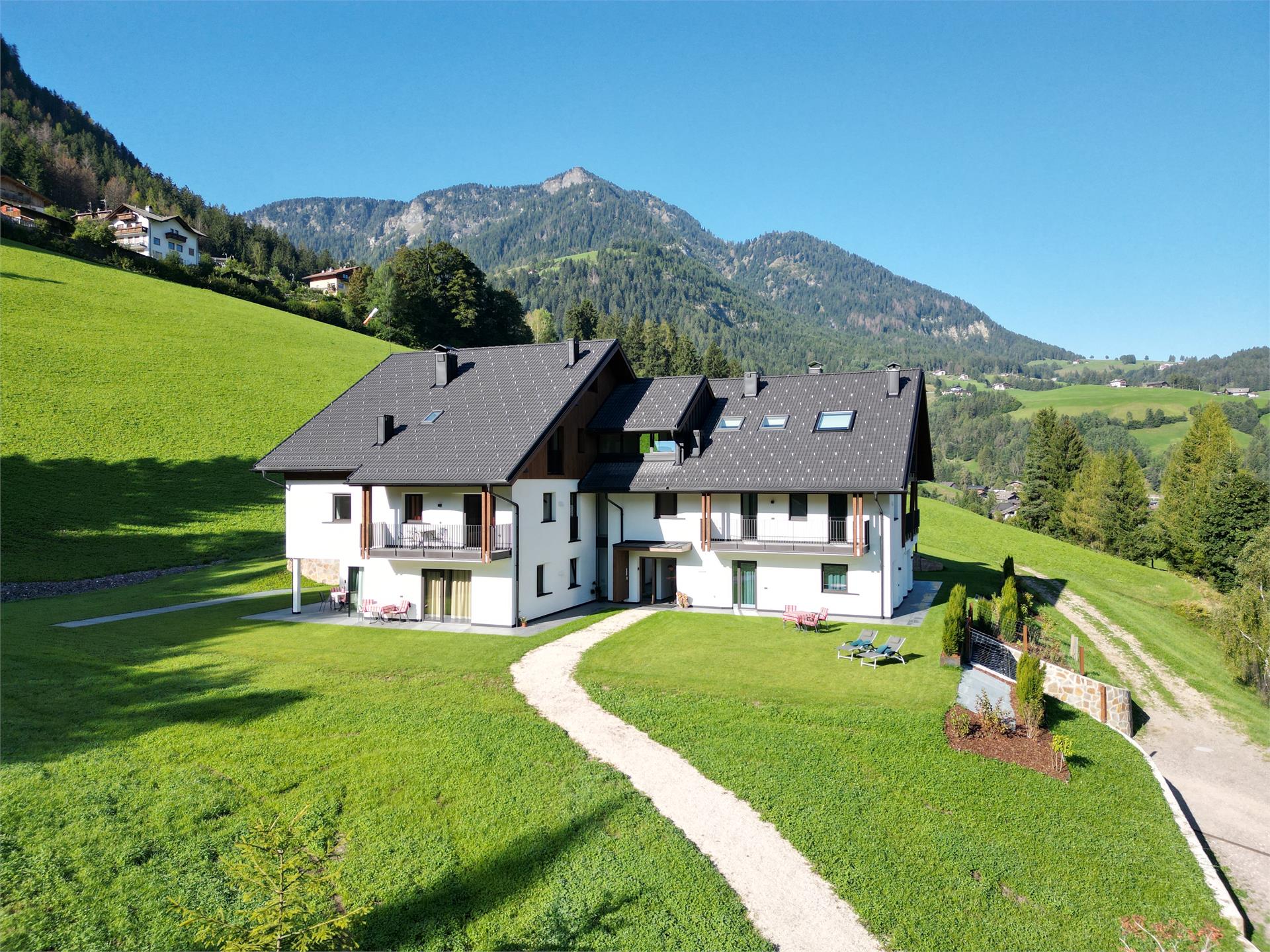 Apartments Pedescin Kastelruth/Castelrotto 1 suedtirol.info